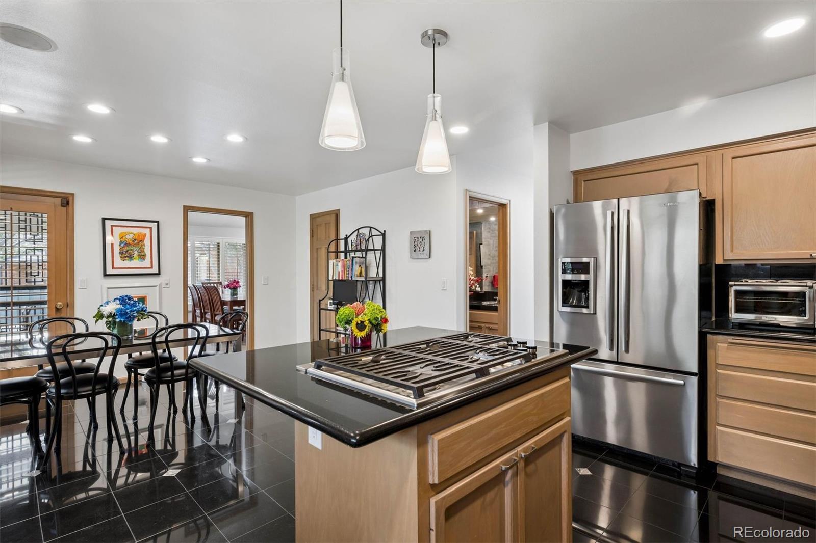 2777 S Elmira Street Unit: 17