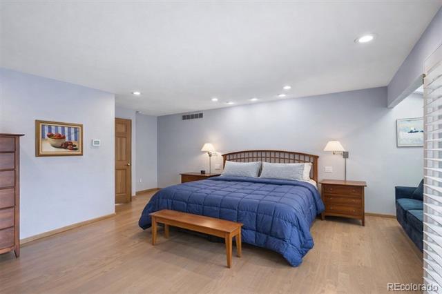 2777 S Elmira Street Unit: 17