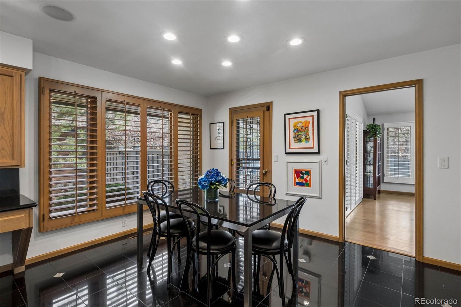 2777 S Elmira Street Unit: 17