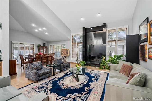 2777 S Elmira Street Unit: 17