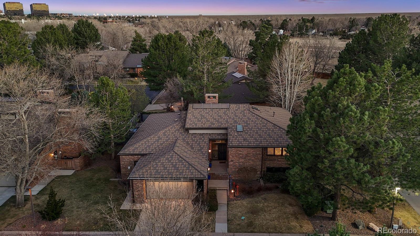 2777 S Elmira Street Unit: 17