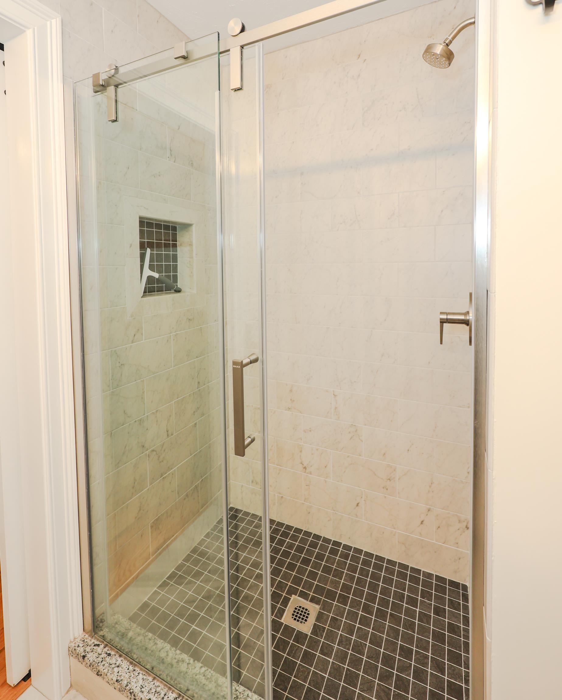 39 Brook Hill Unit: 5