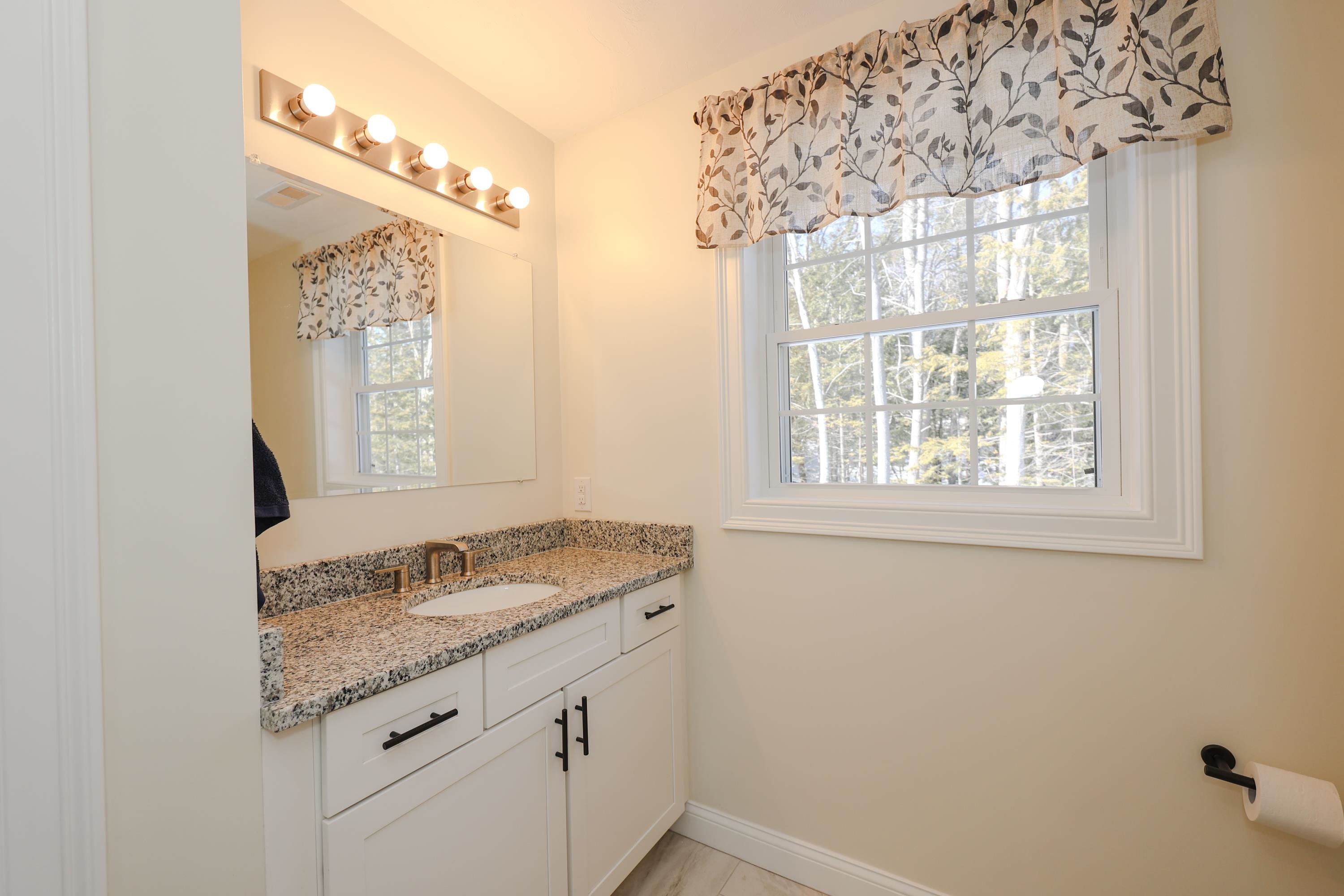 39 Brook Hill Unit: 5