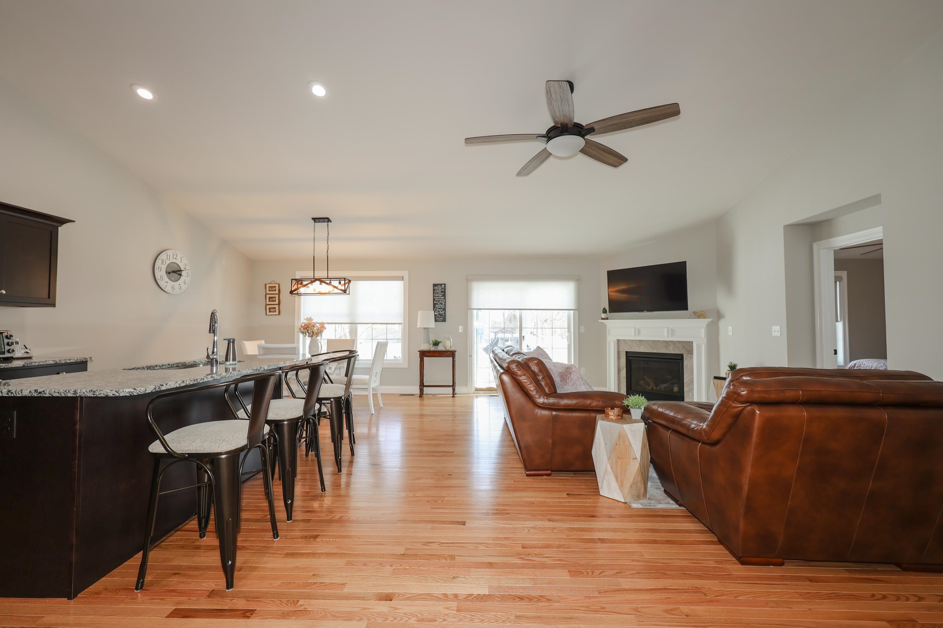38 B Brackett Lane