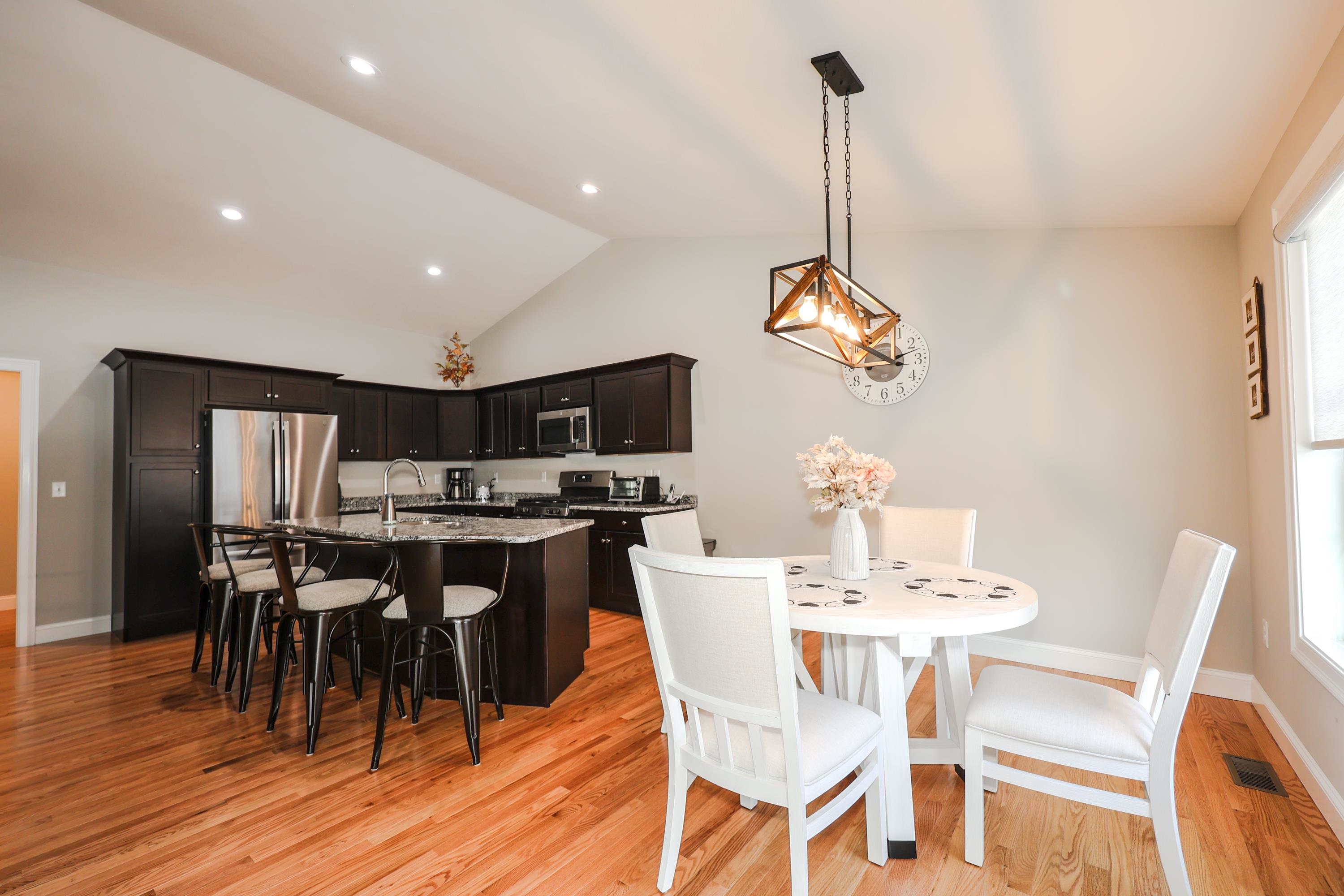 38 B Brackett Lane