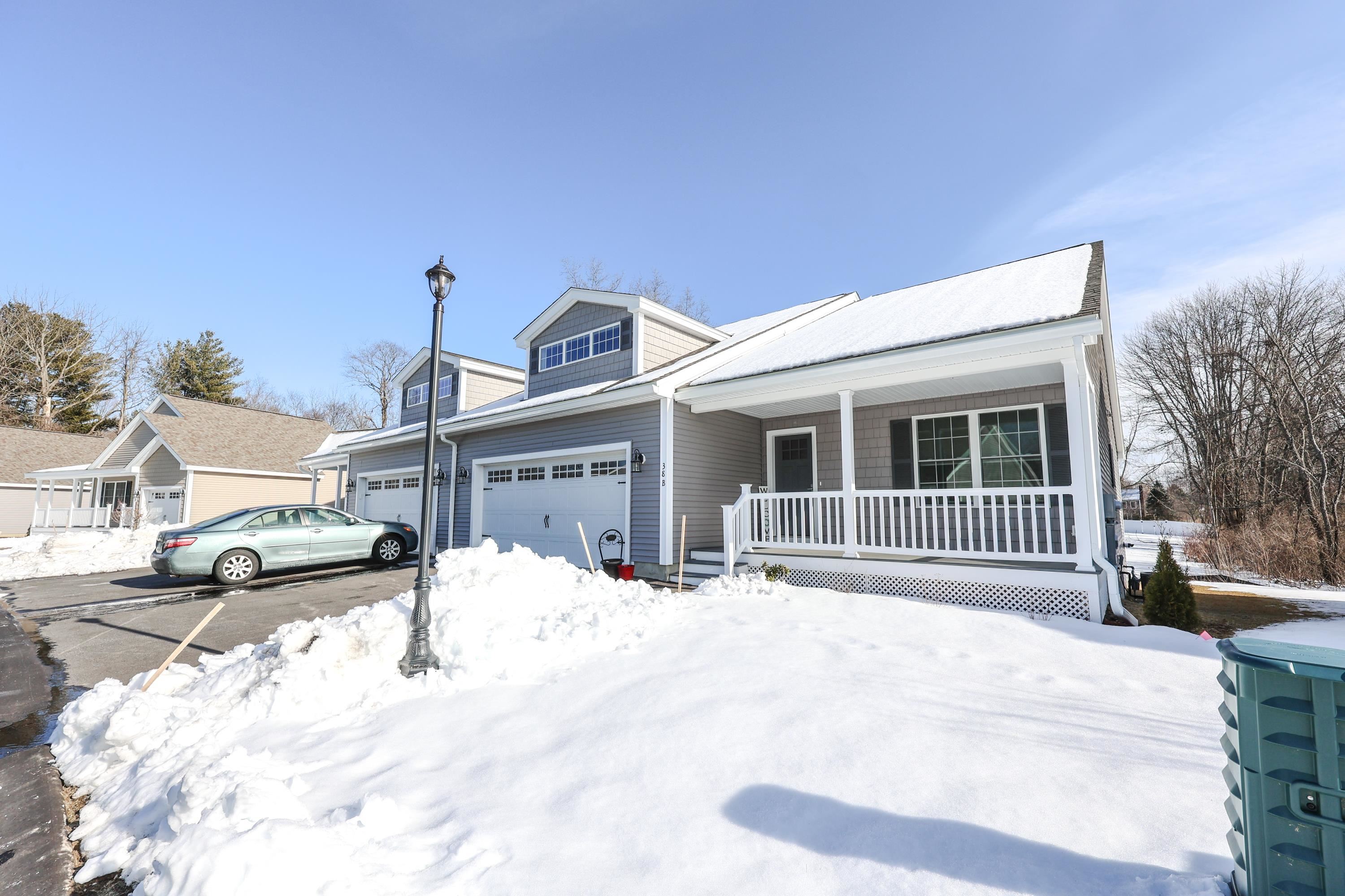38 B Brackett Lane