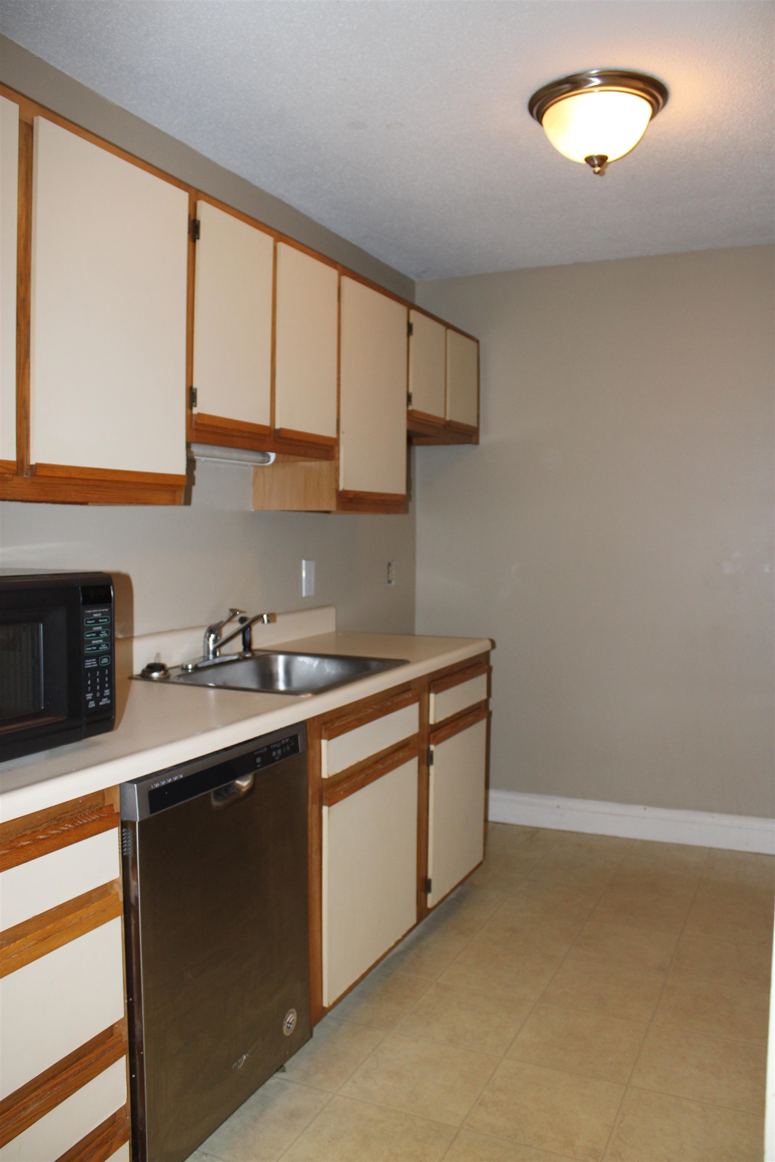 132 Eastern Avenue Unit: 102