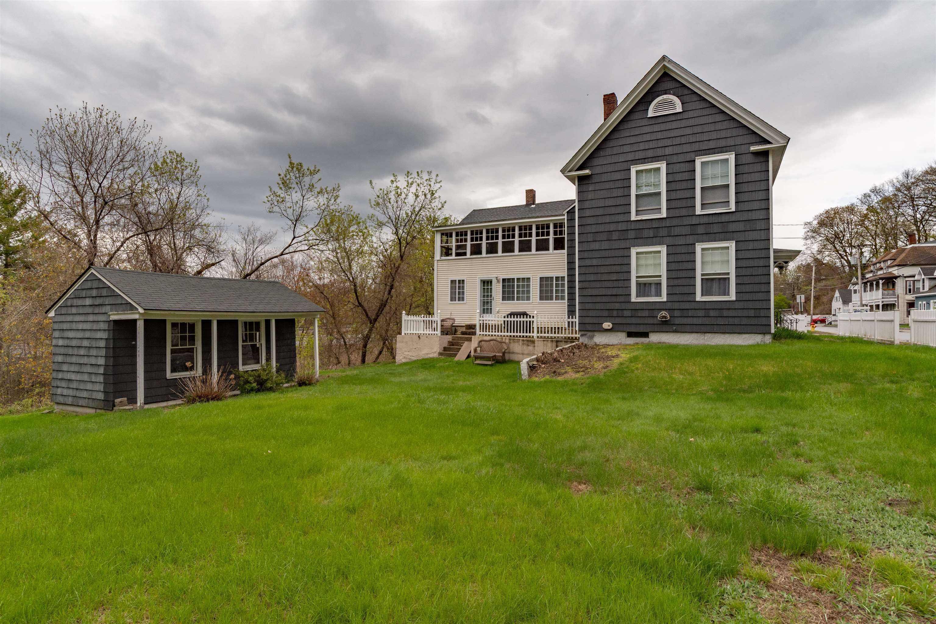 329 Front Street