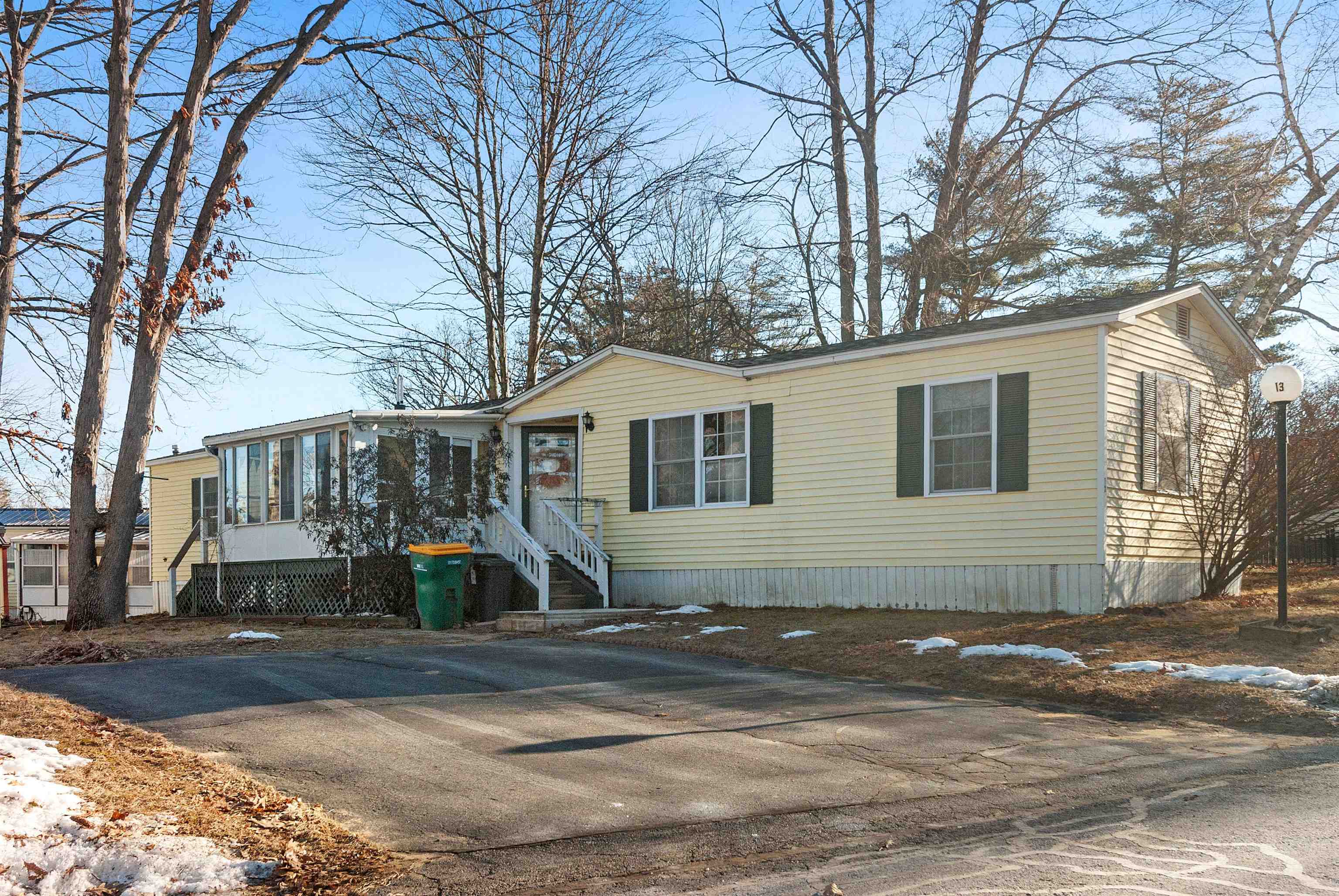 13 N. Dewberry Lane