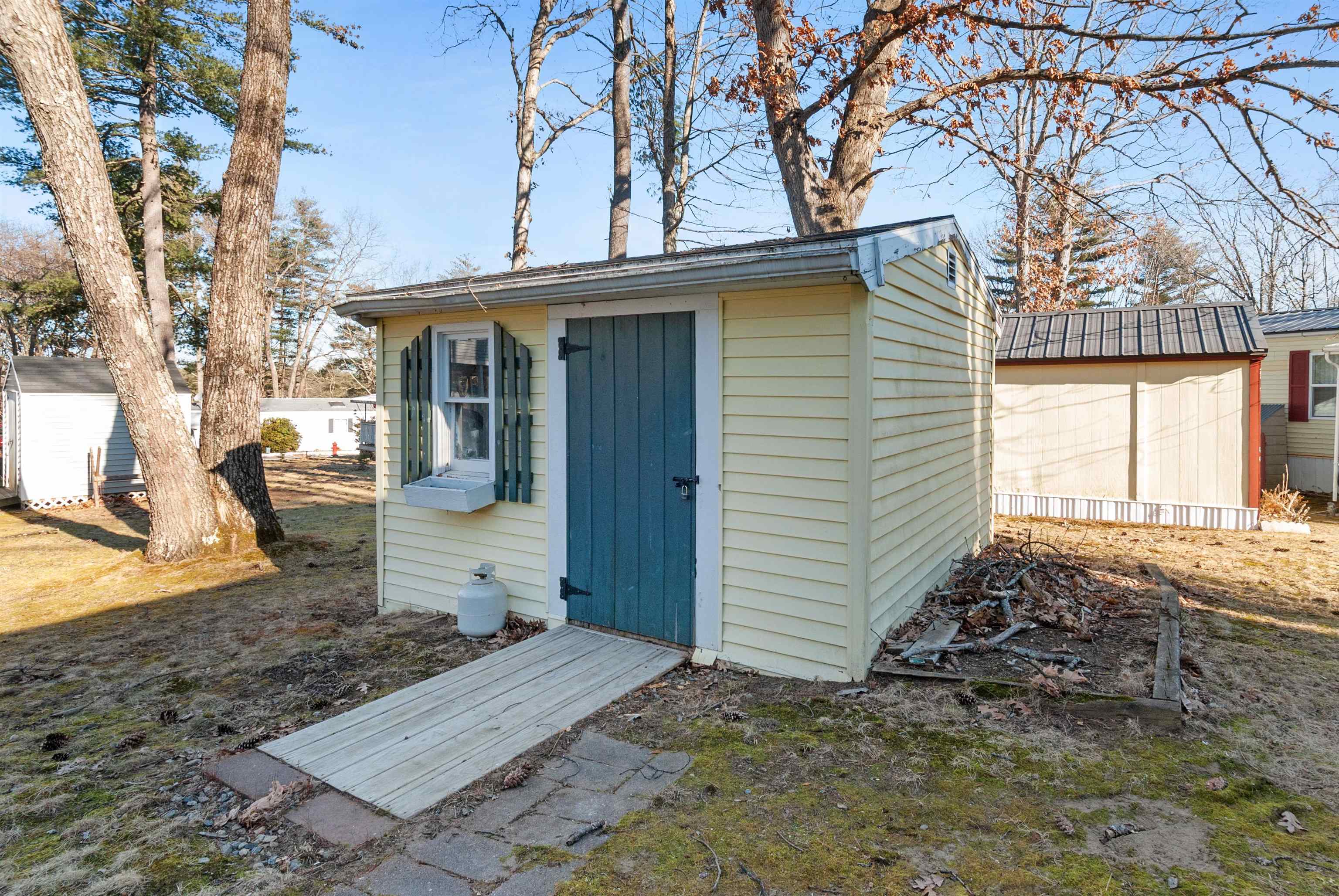 13 N. Dewberry Lane
