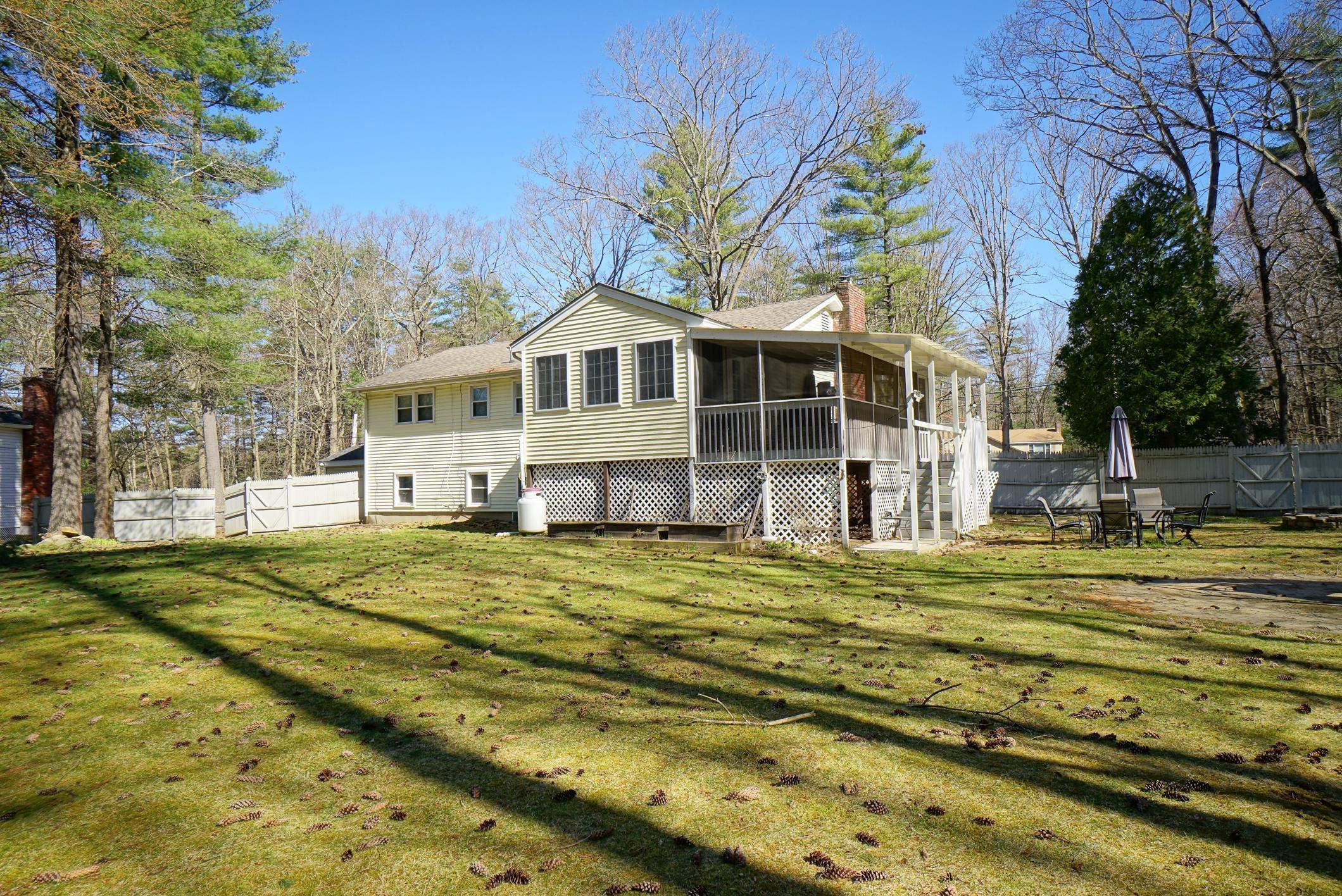 143 Litchfield Road