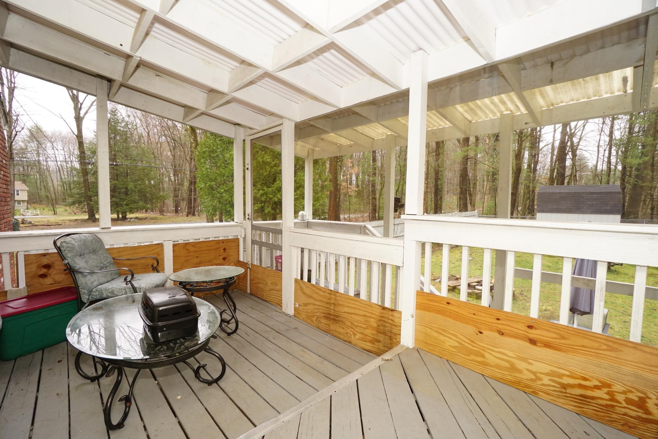 143 Litchfield Road
