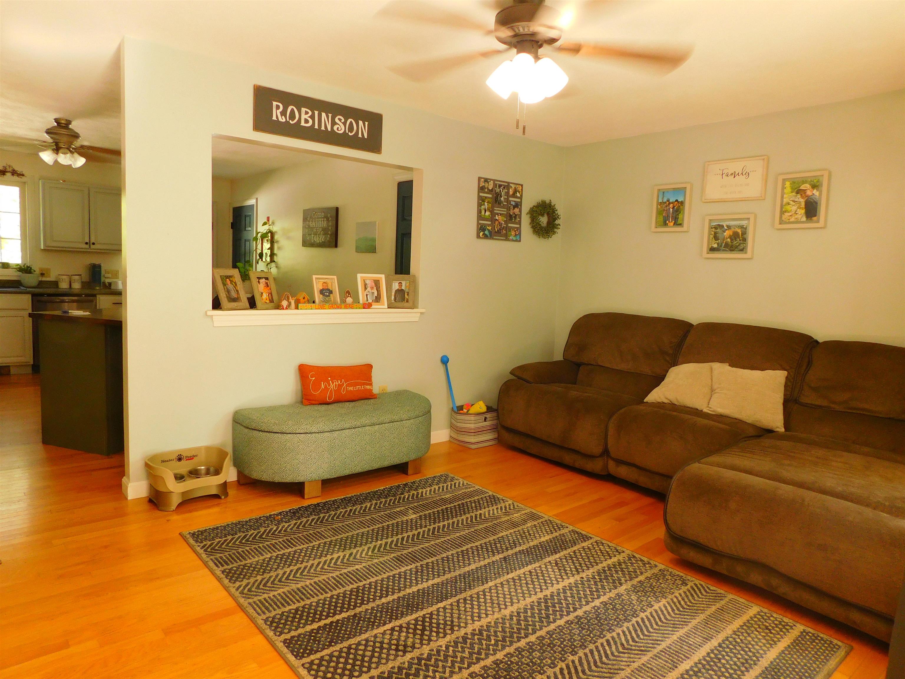 272 Robinhood Road