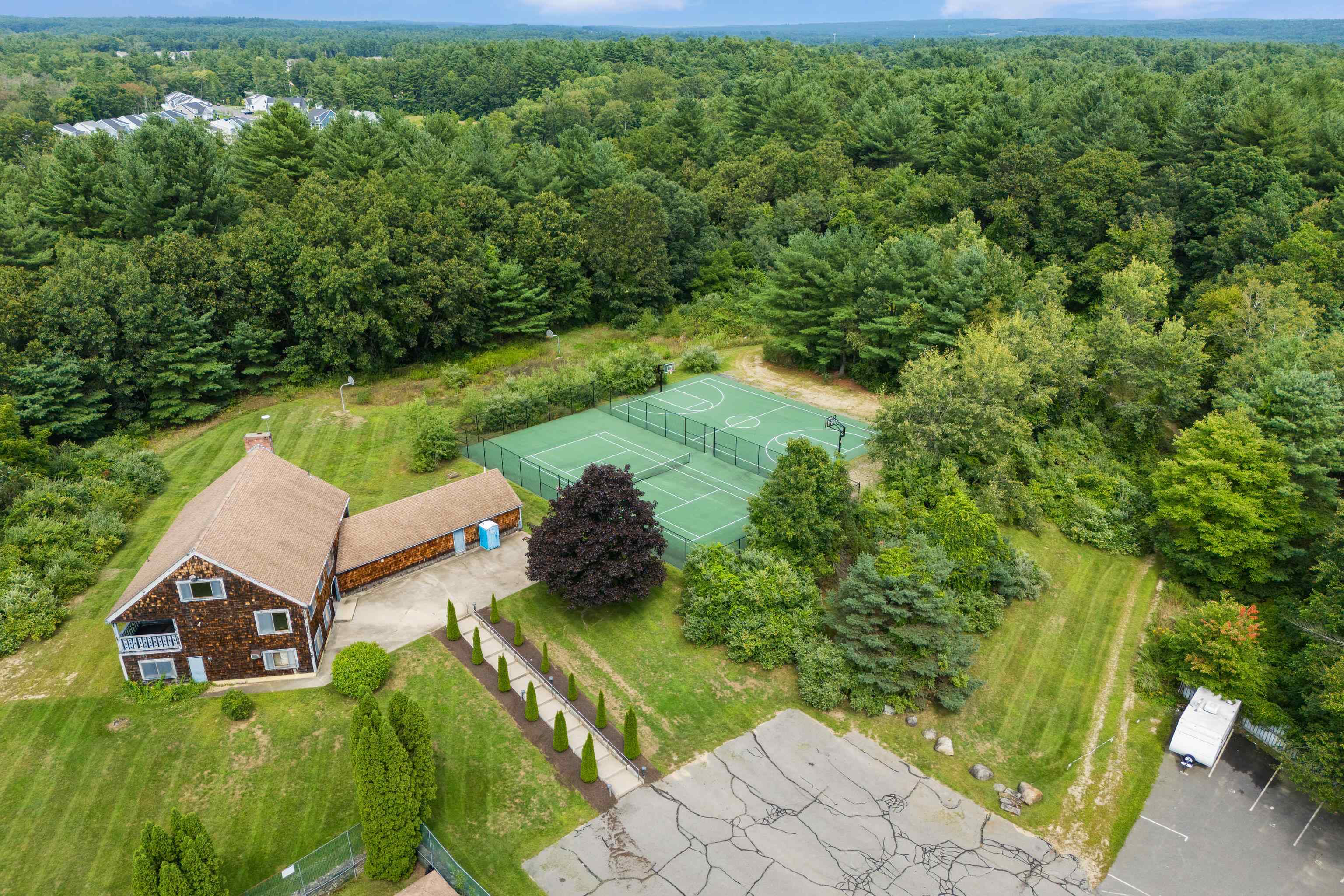 92 Bayberry Lane