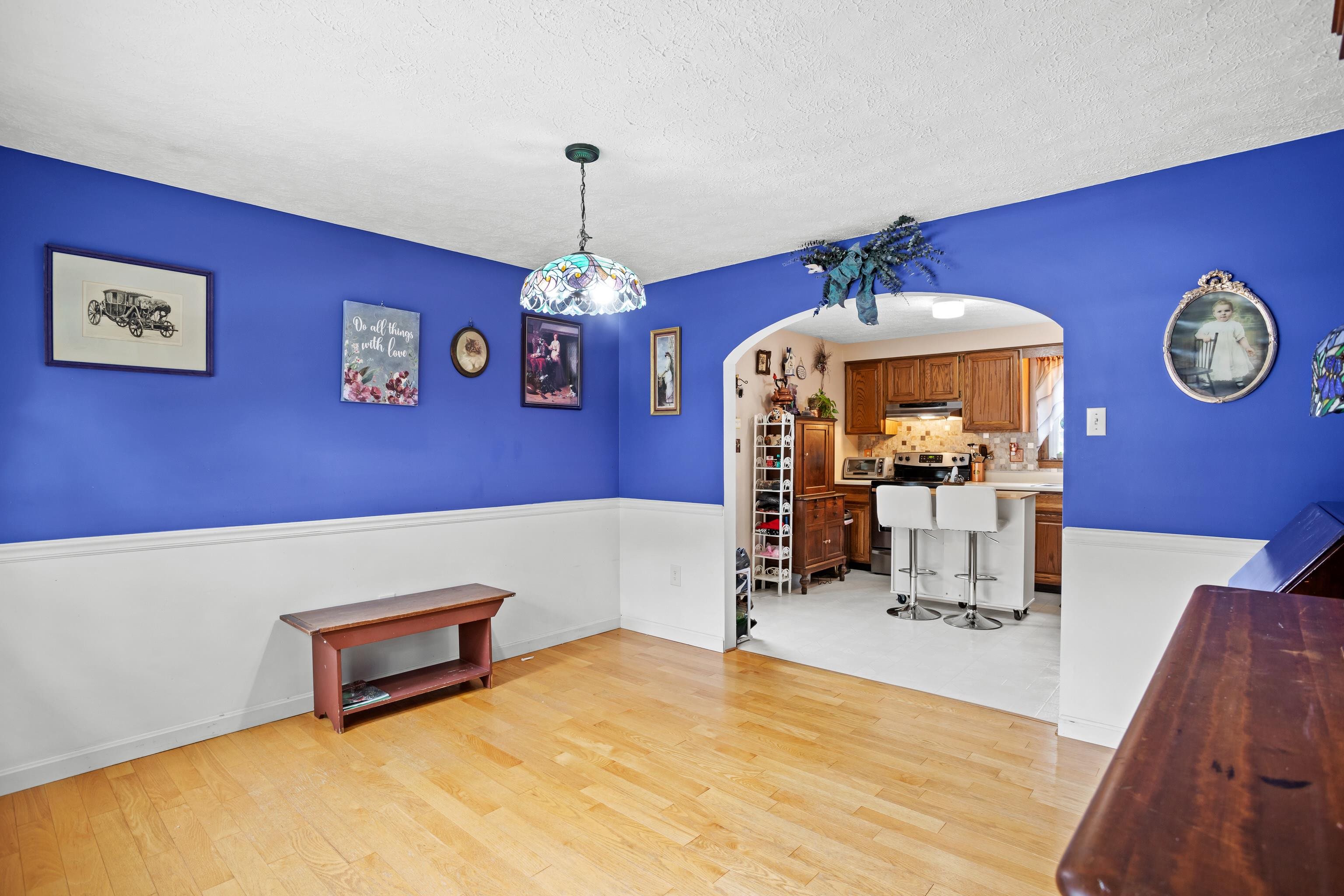 164 Hoyt Street