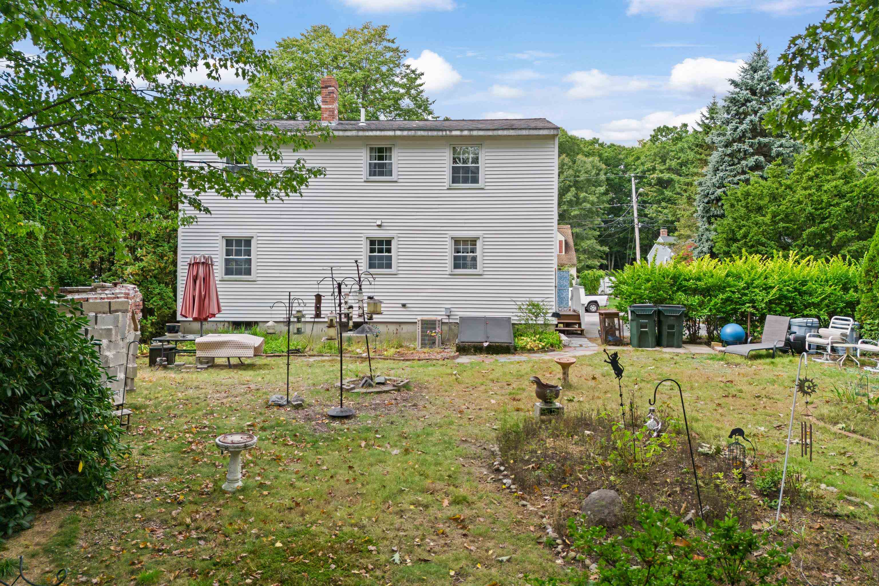164 Hoyt Street