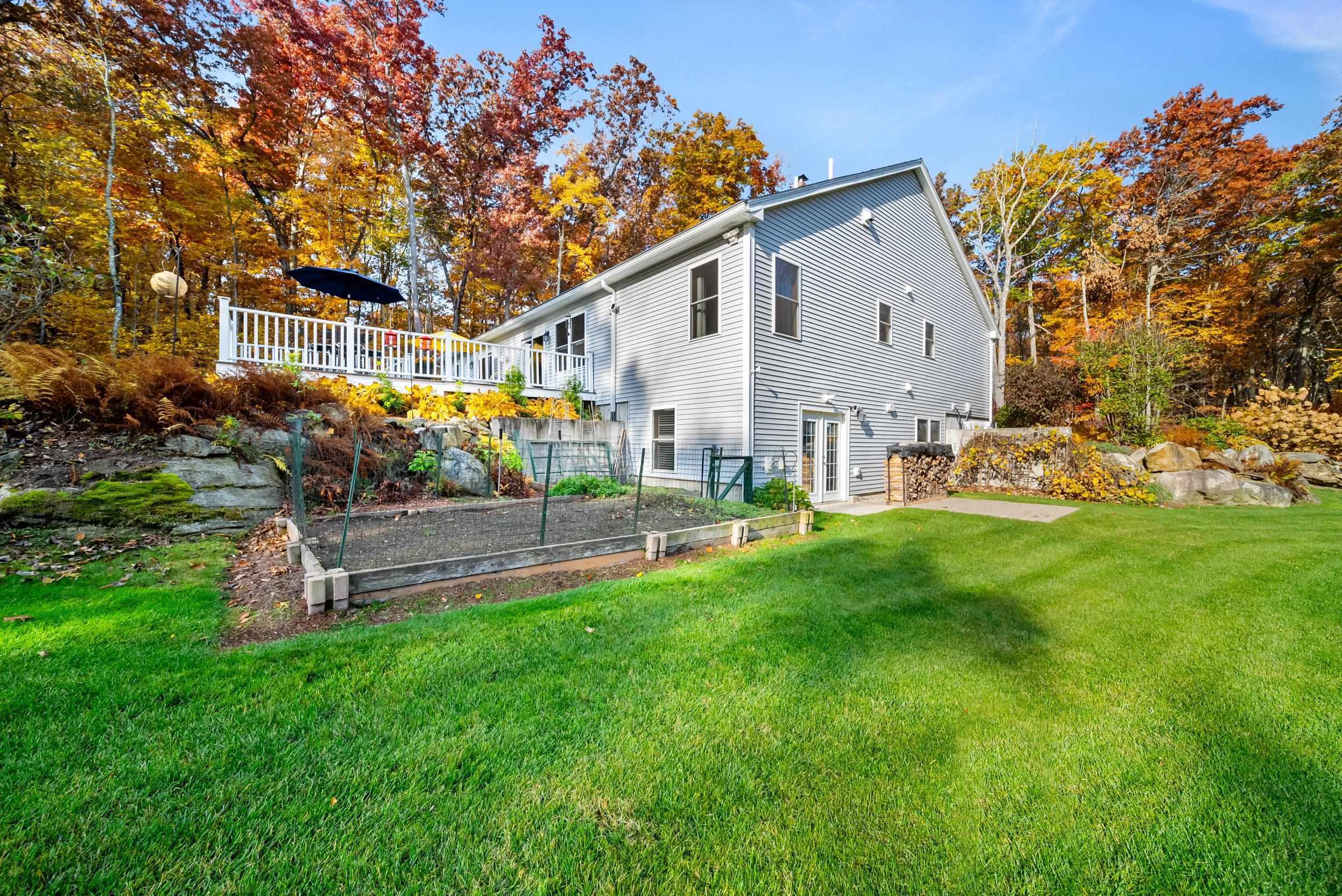 3 Whitneys Grove Road