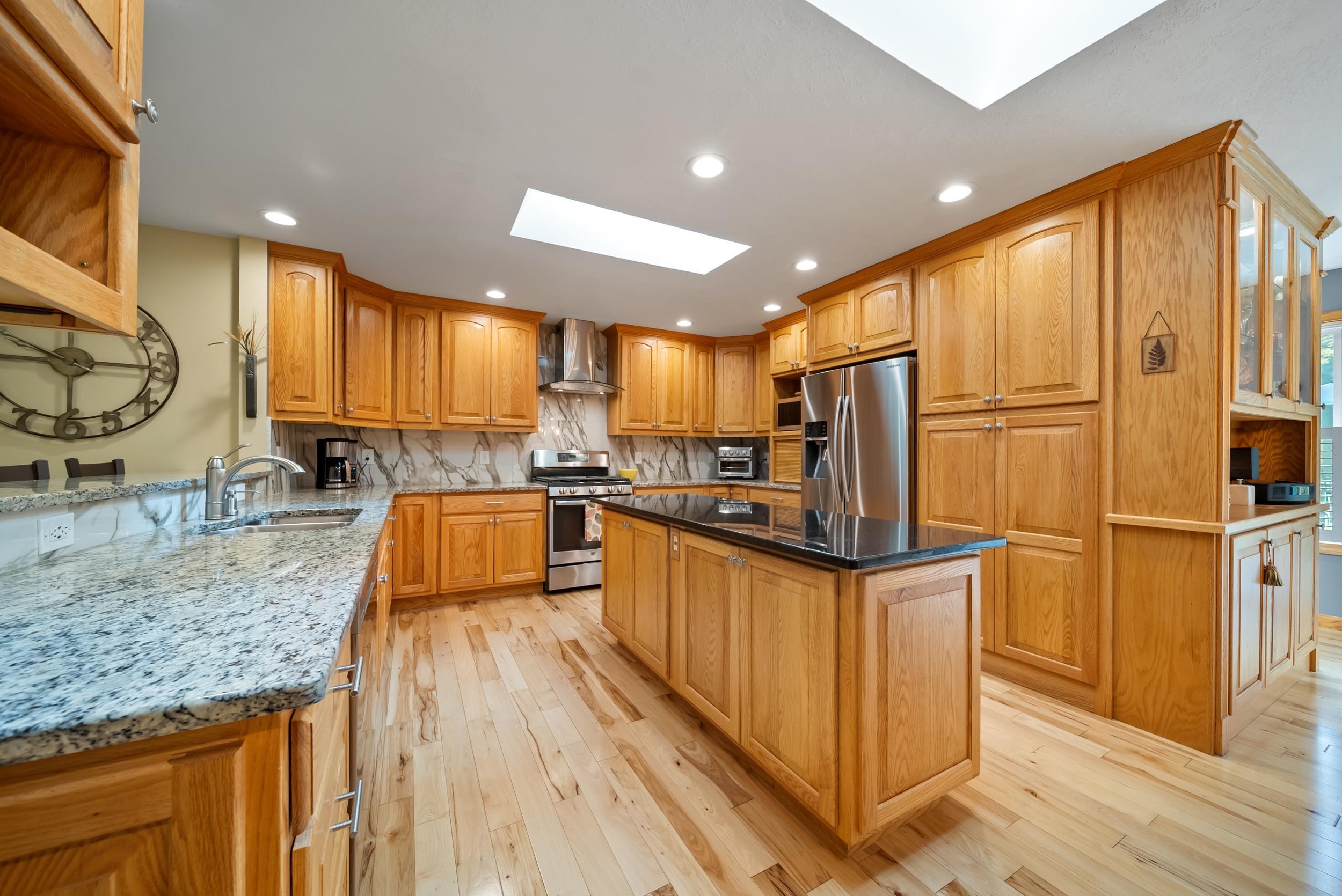 3 Whitneys Grove Road