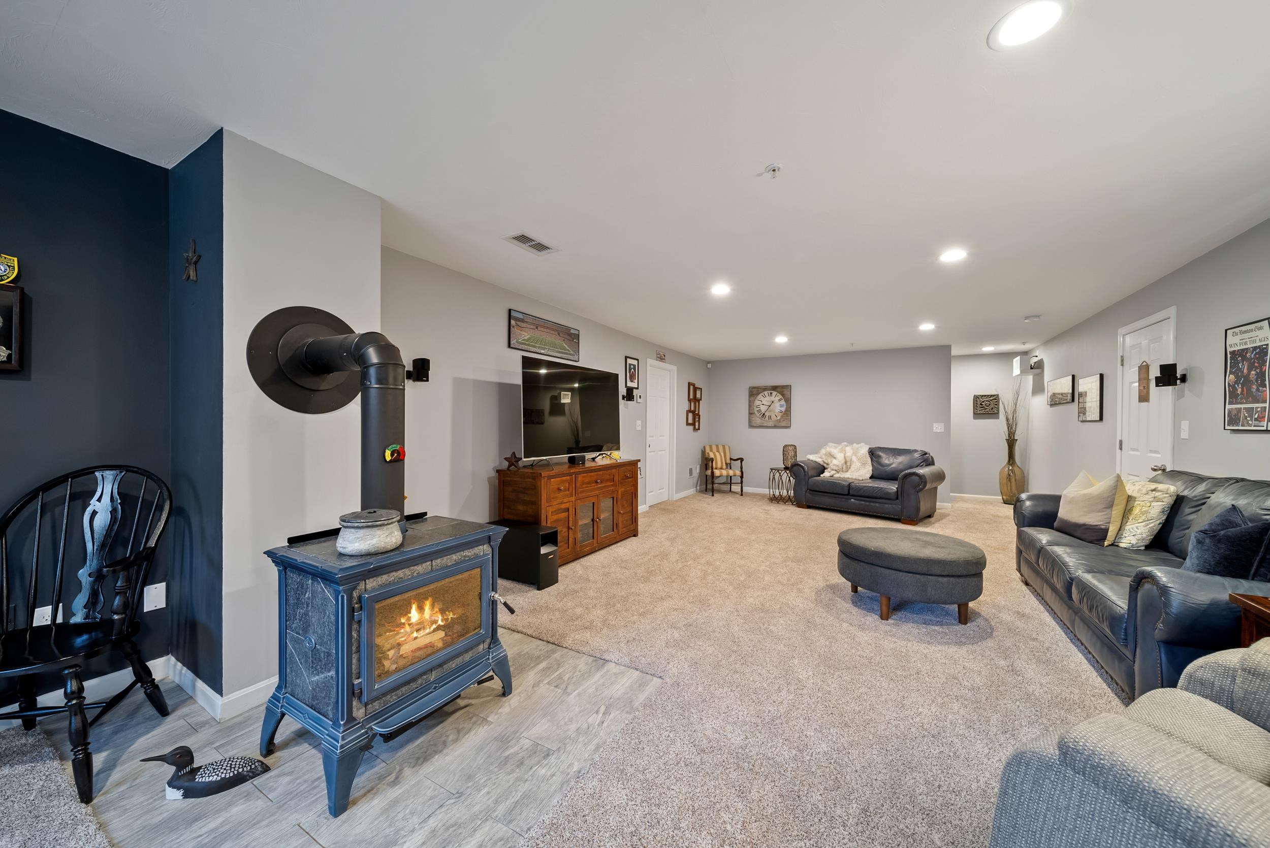 3 Whitneys Grove Road