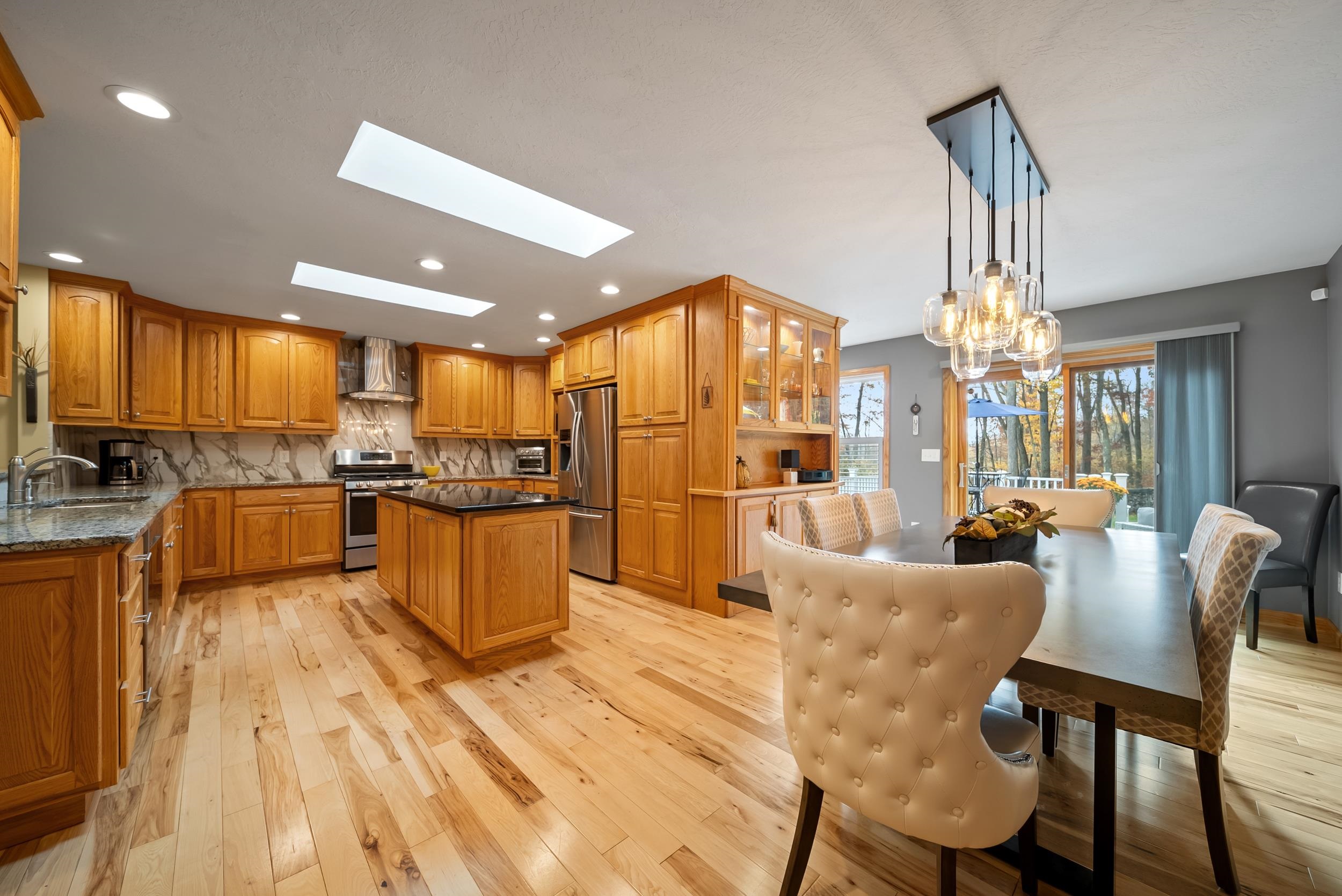 3 Whitneys Grove Road