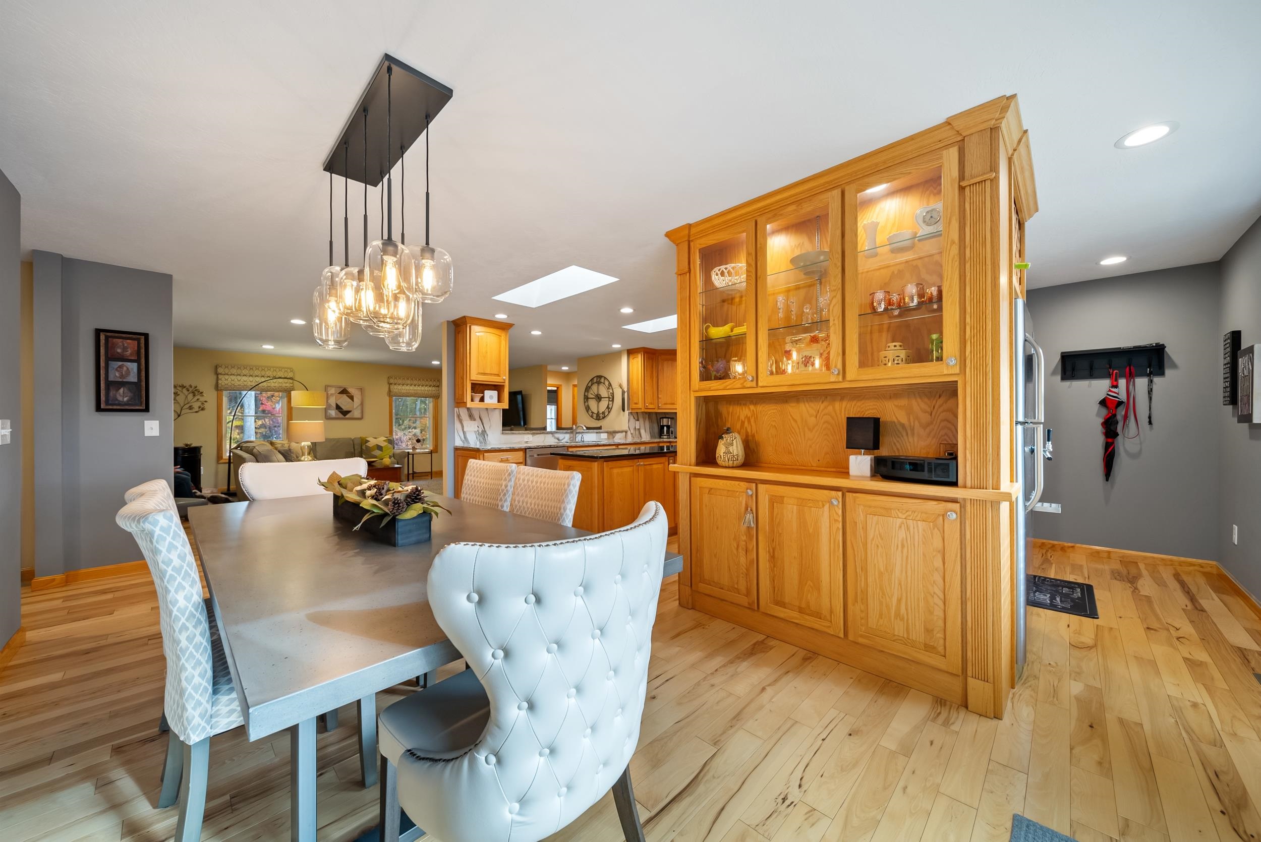 3 Whitneys Grove Road