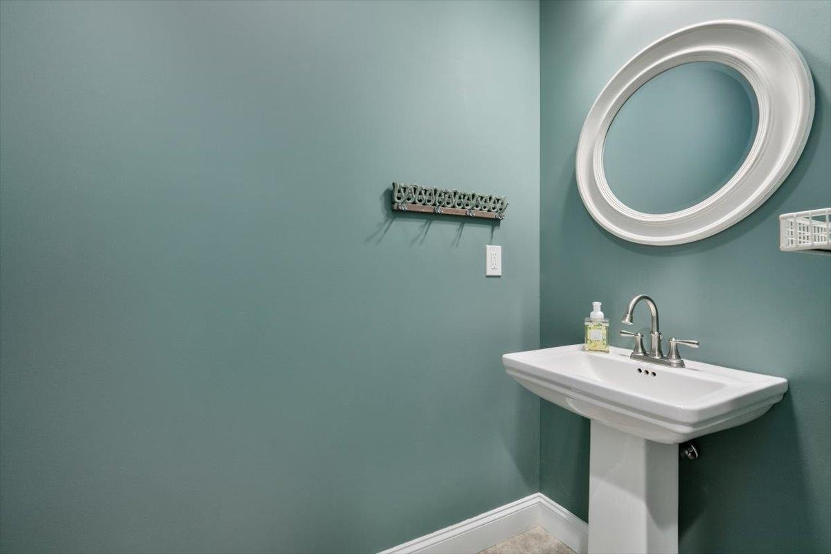 42 Granite Lane Unit: 42