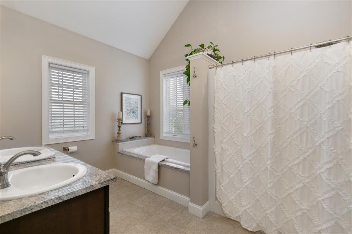 42 Granite Lane Unit: 42