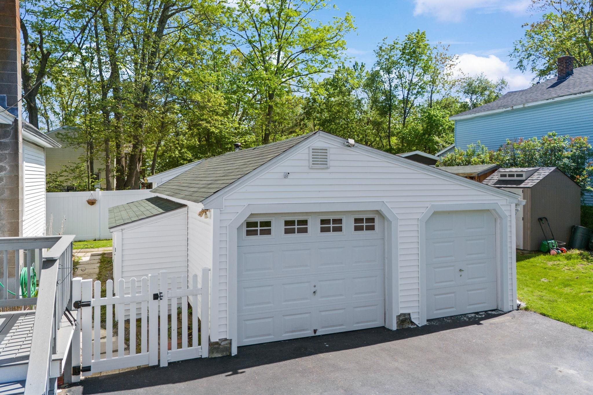 29 Warren Avenue