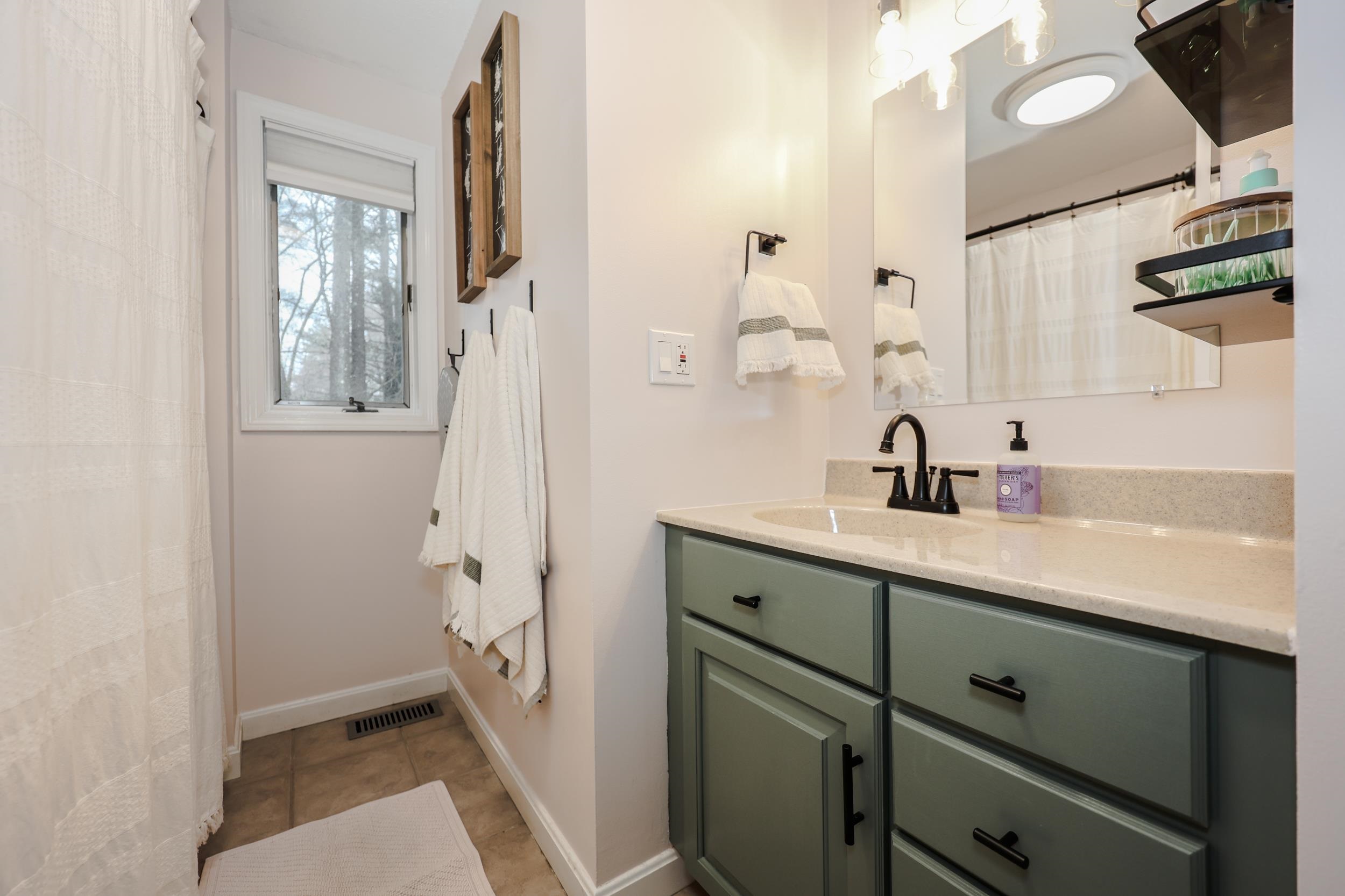 20 Holly Lane Unit: B