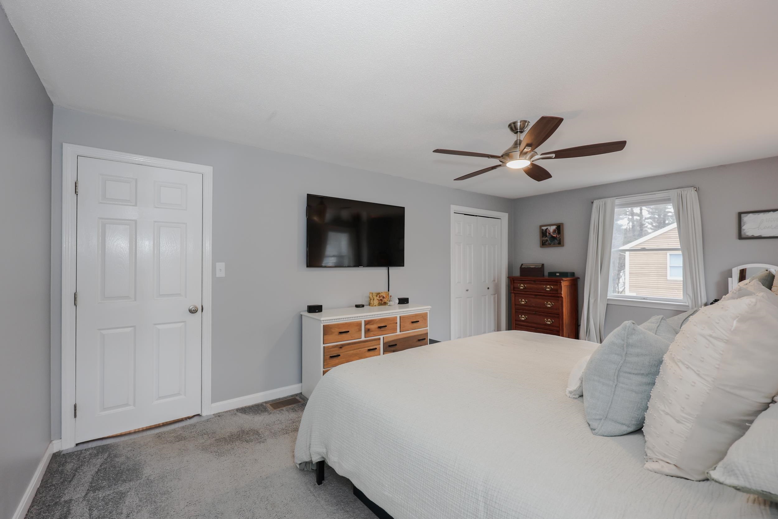 20 Holly Lane Unit: B