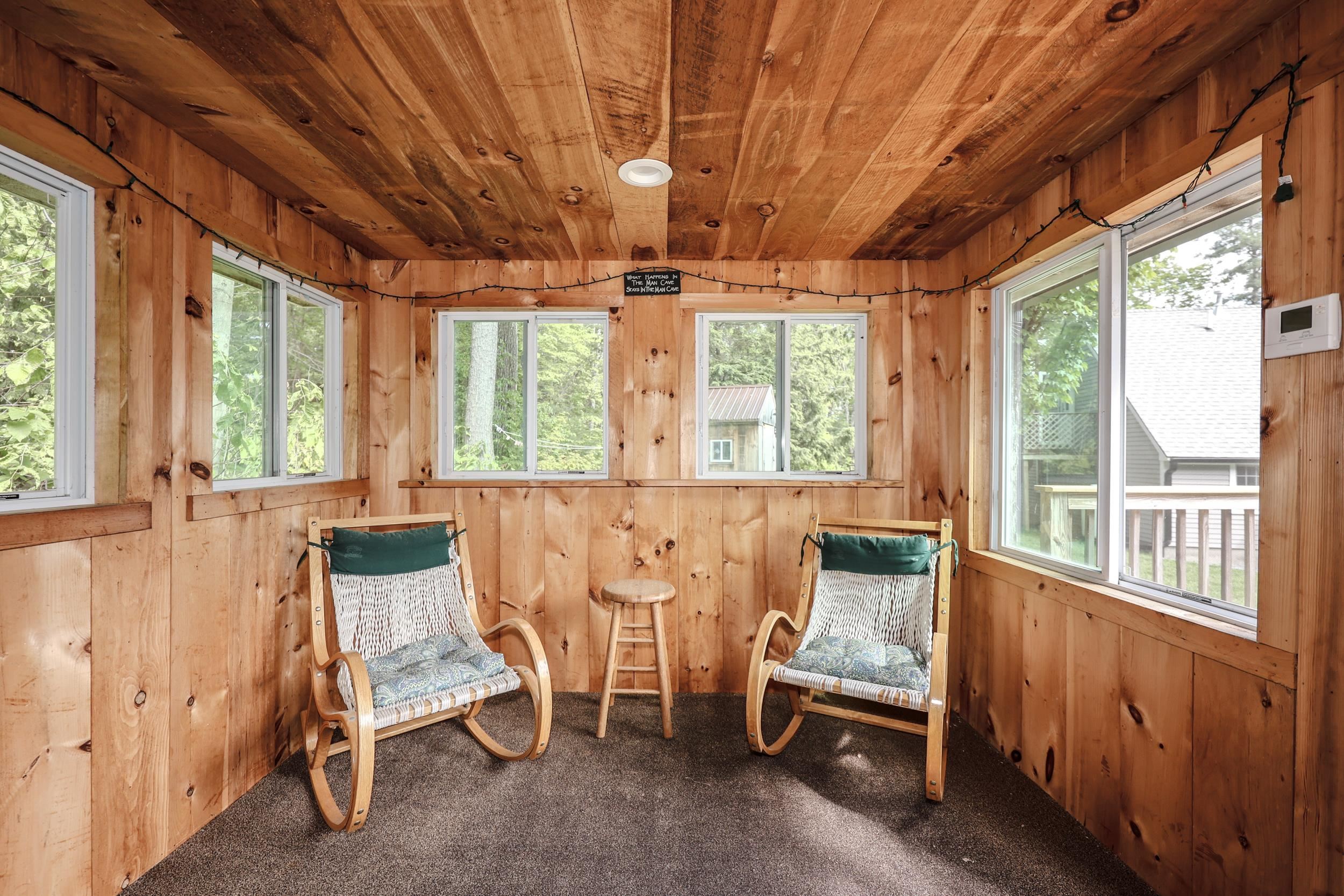 25 Brown Ridge Road