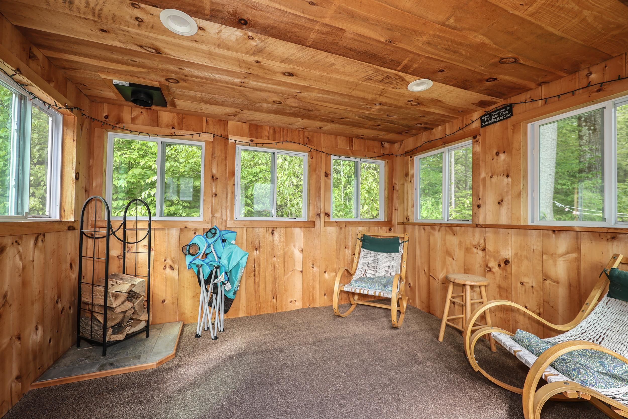 25 Brown Ridge Road