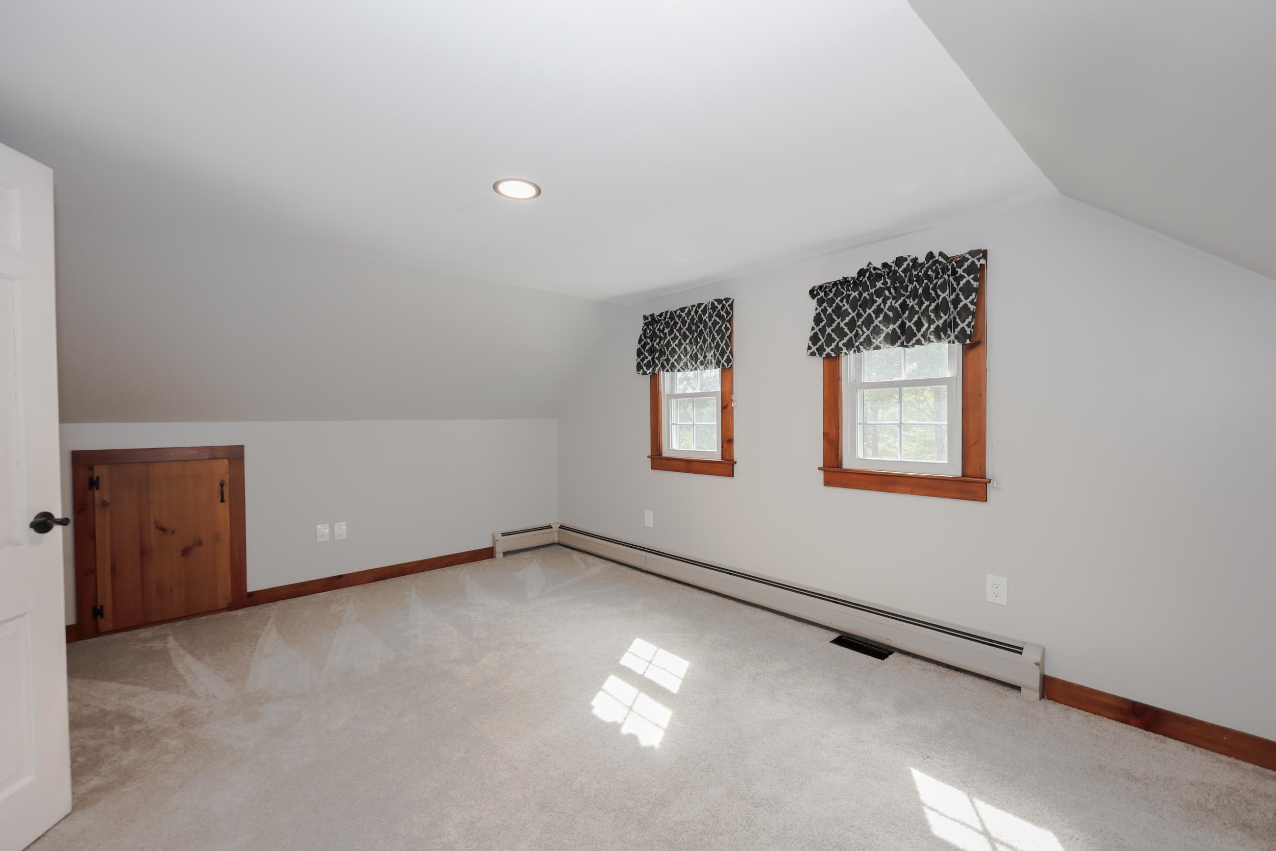25 Brown Ridge Road