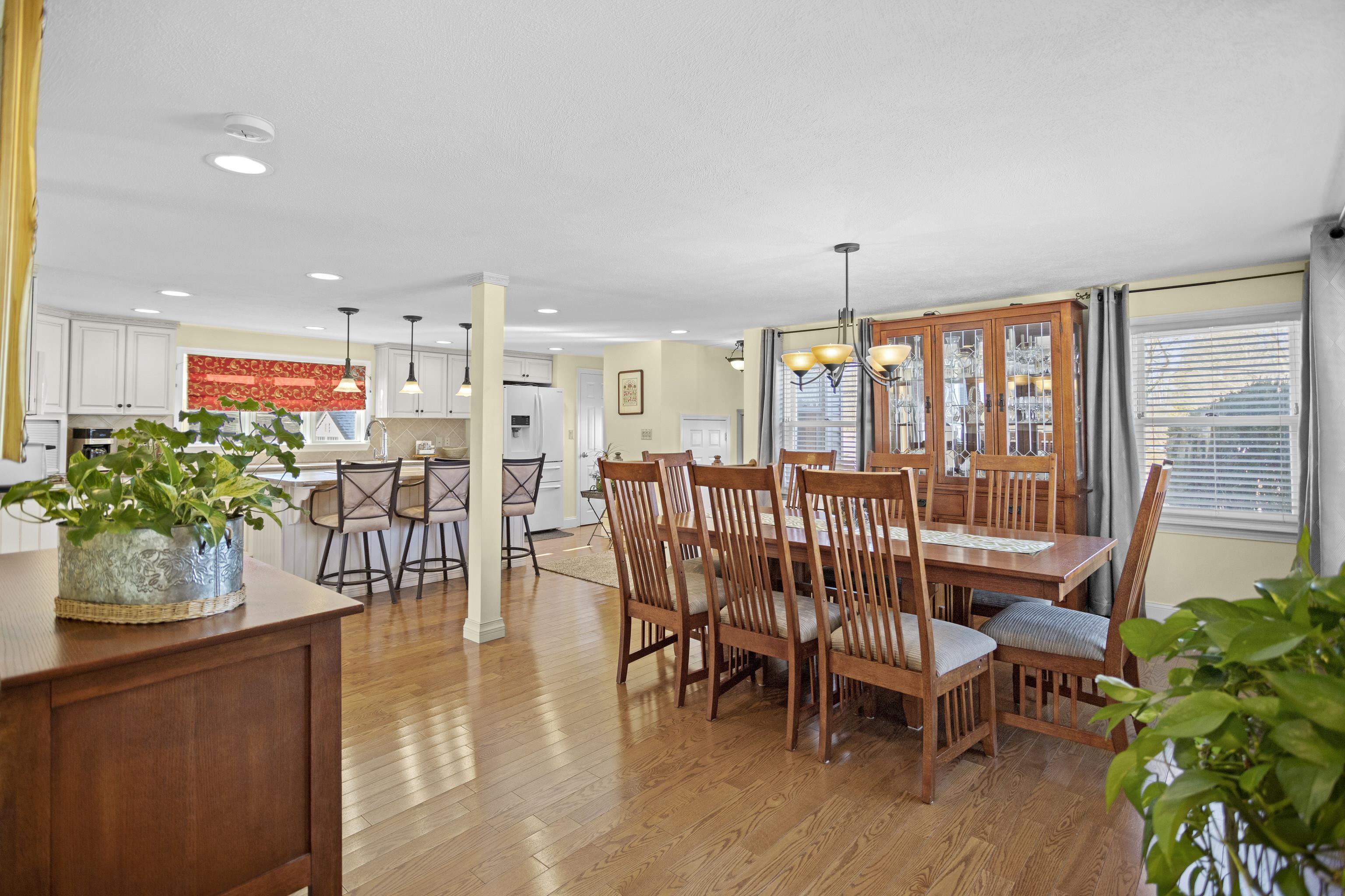 8 Laconia Avenue