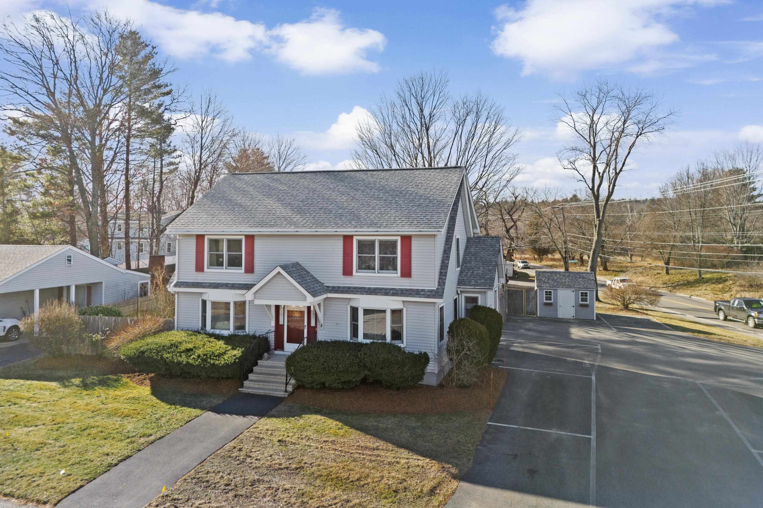 8 Laconia Avenue