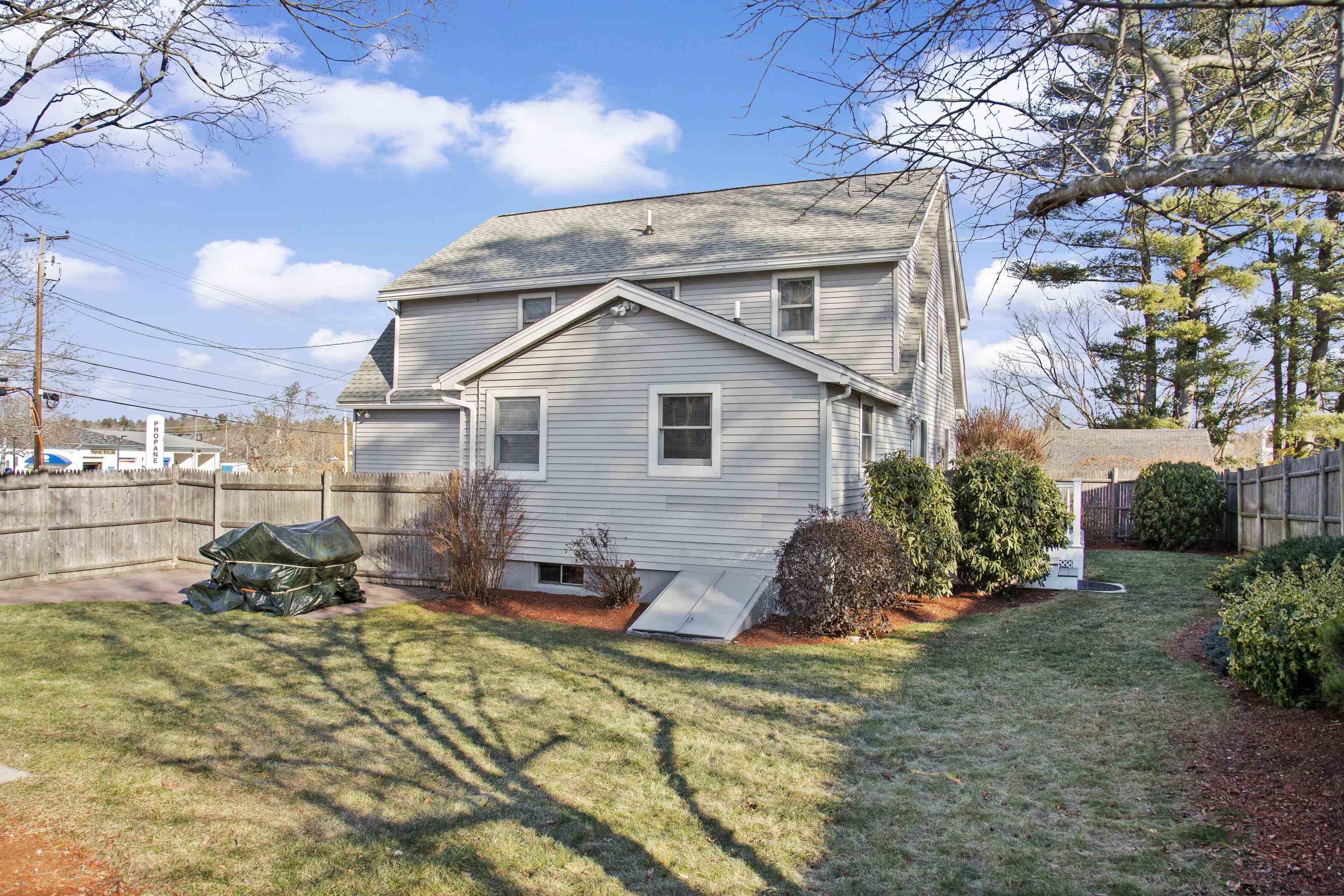 8 Laconia Avenue