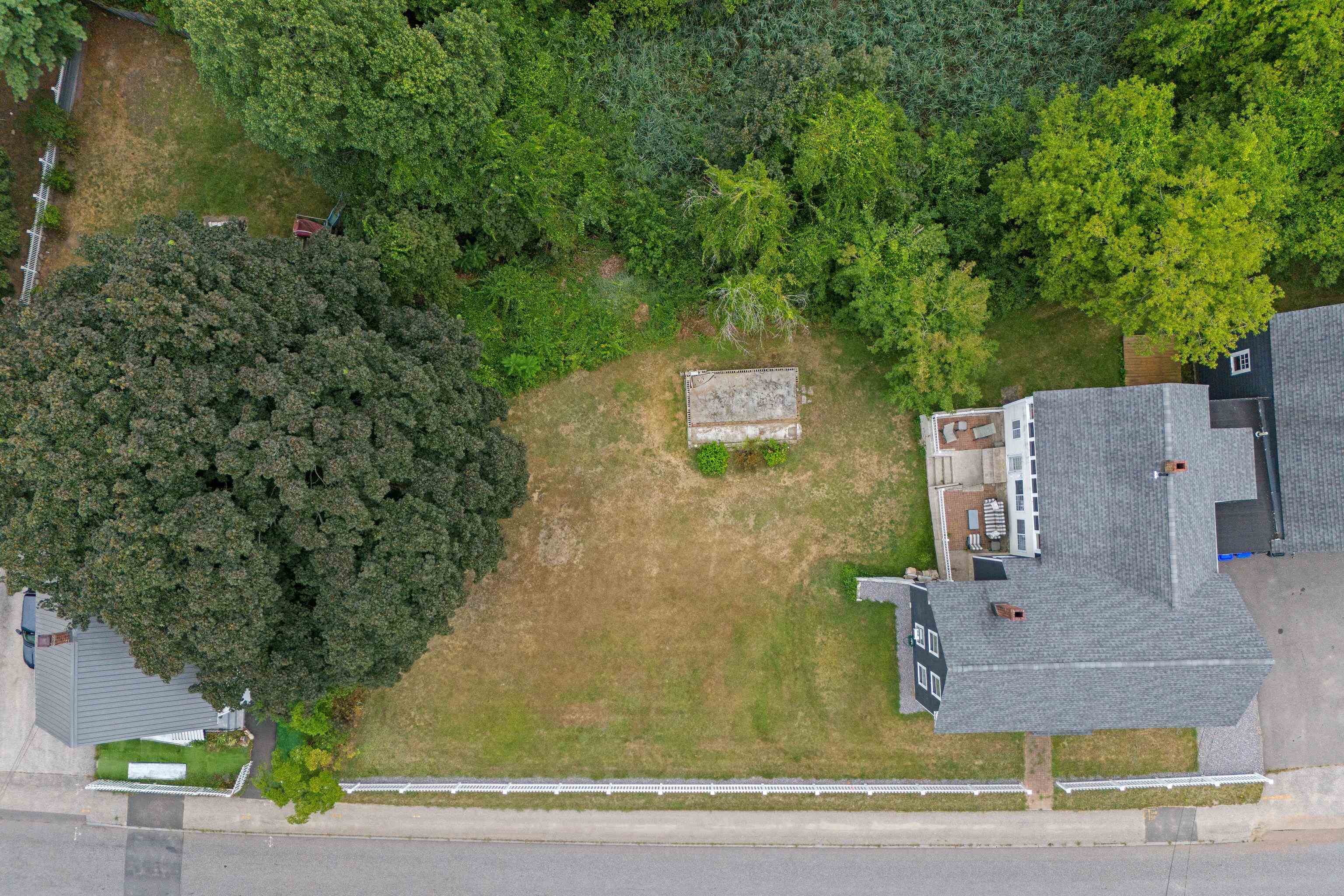 329 Front Street Unit: Lot A