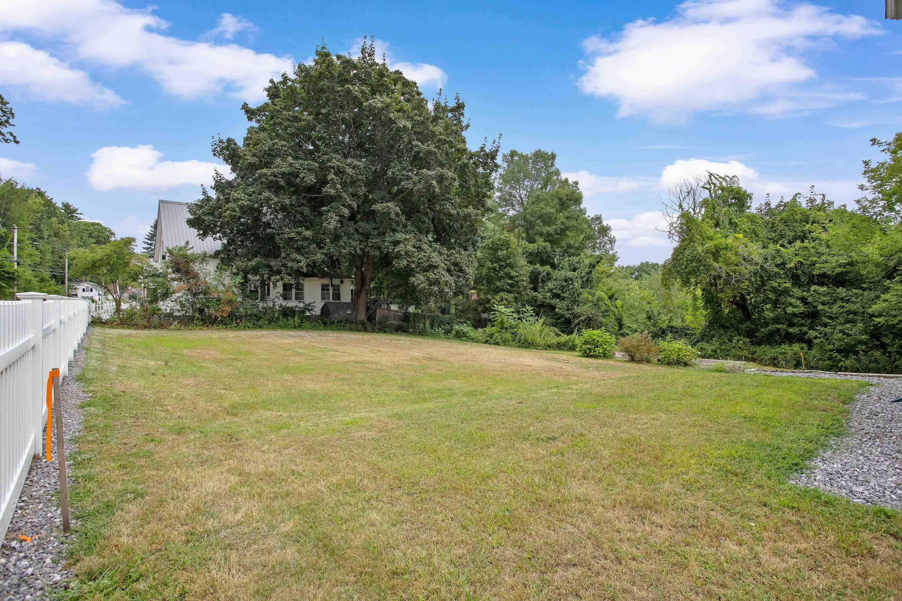 329 Front Street Unit: Lot A