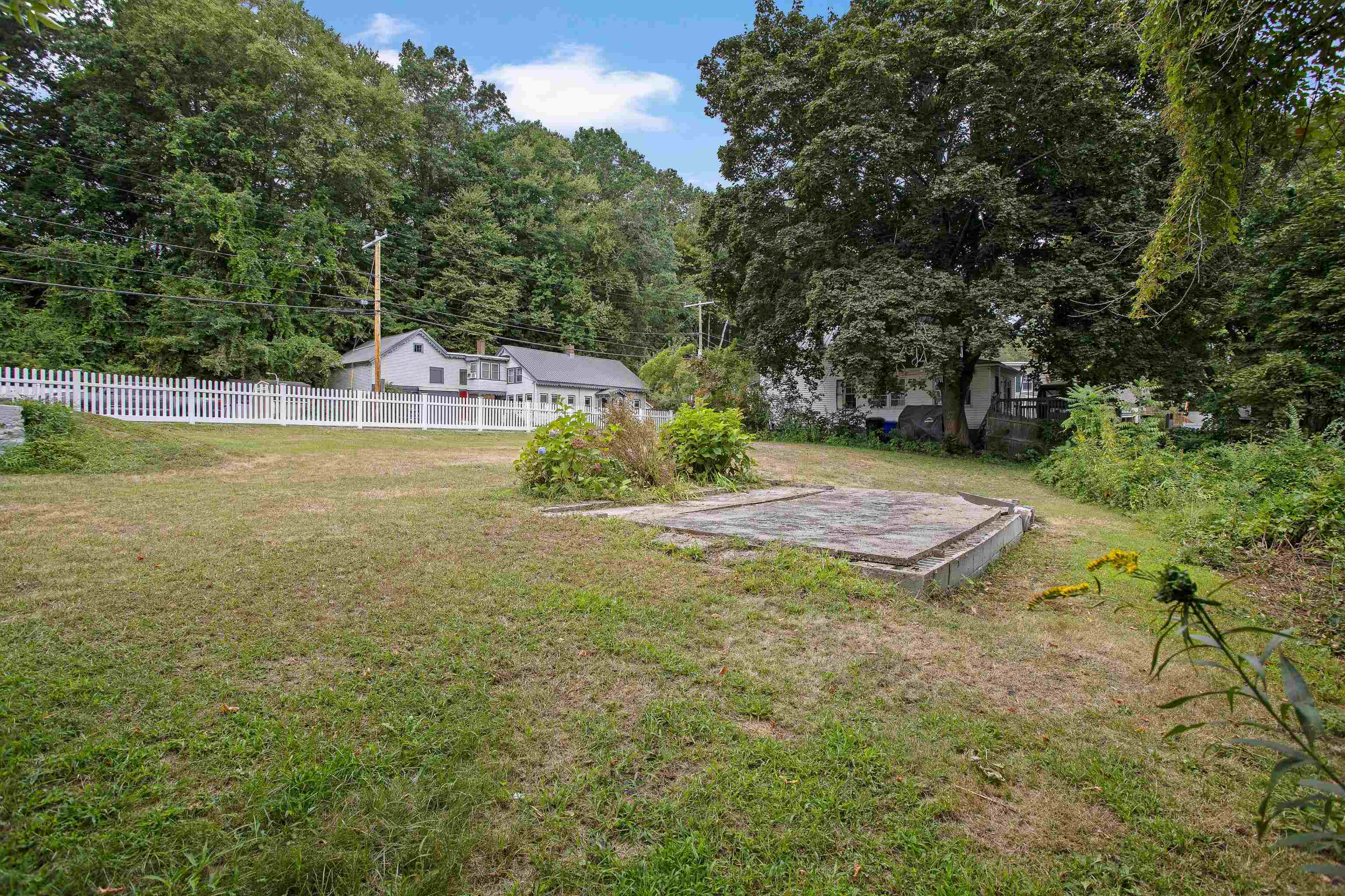 329 Front Street Unit: Lot A