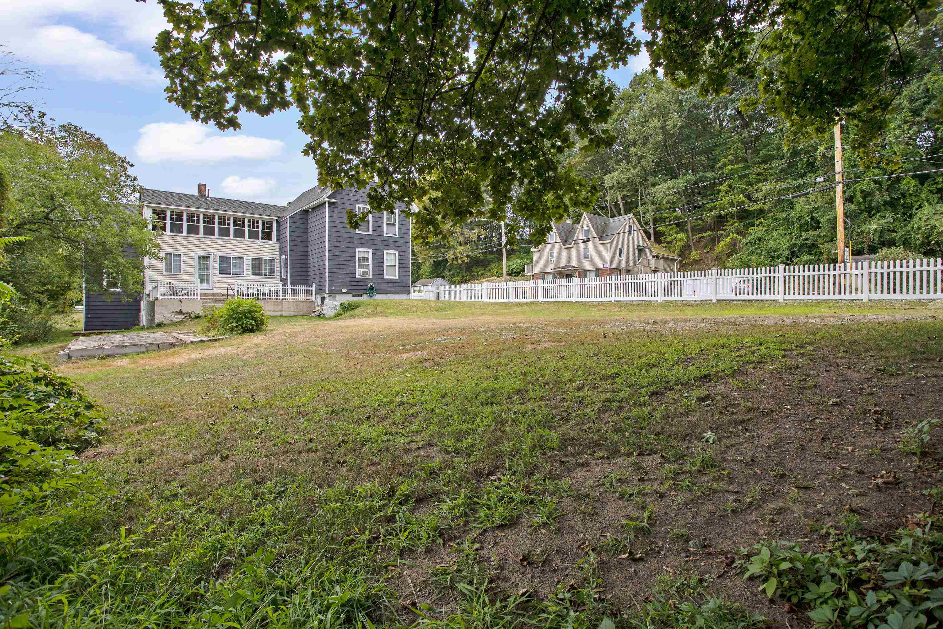 329 Front Street Unit: Lot A