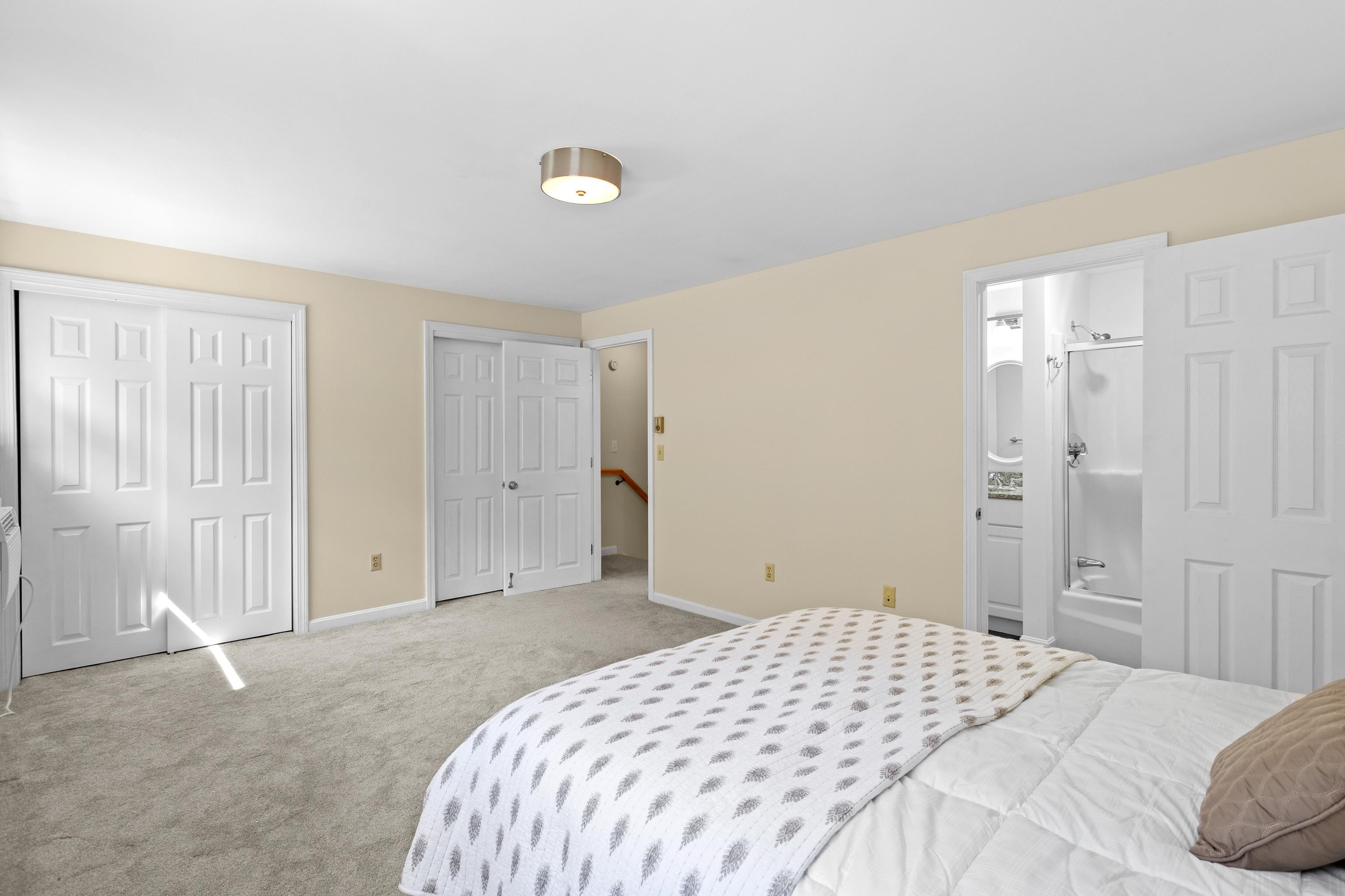 24 Oakridge Drive