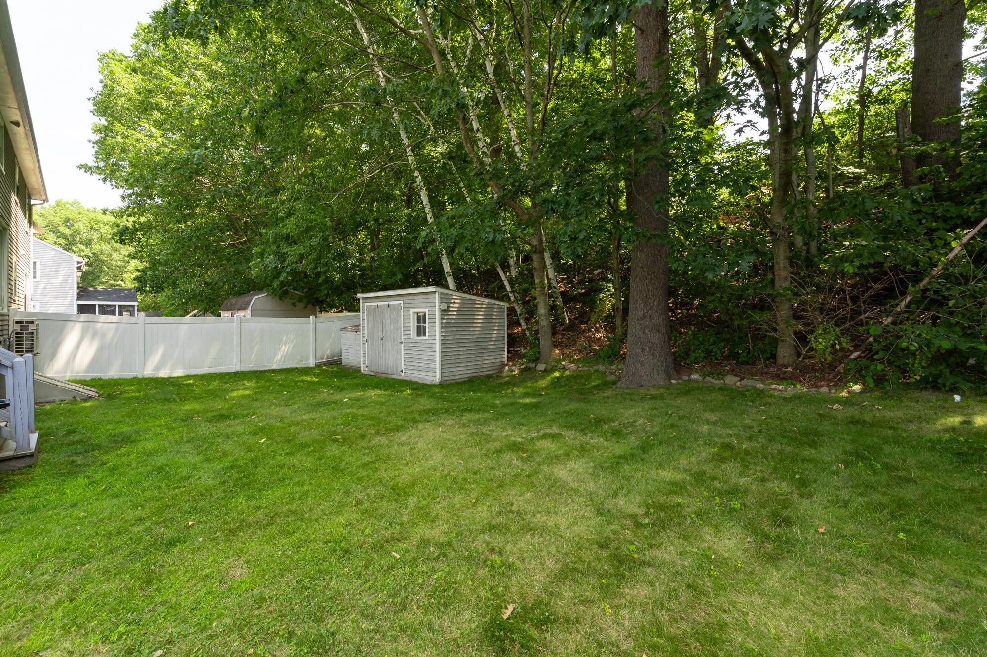 25 Tiger Tail Circle Unit: R