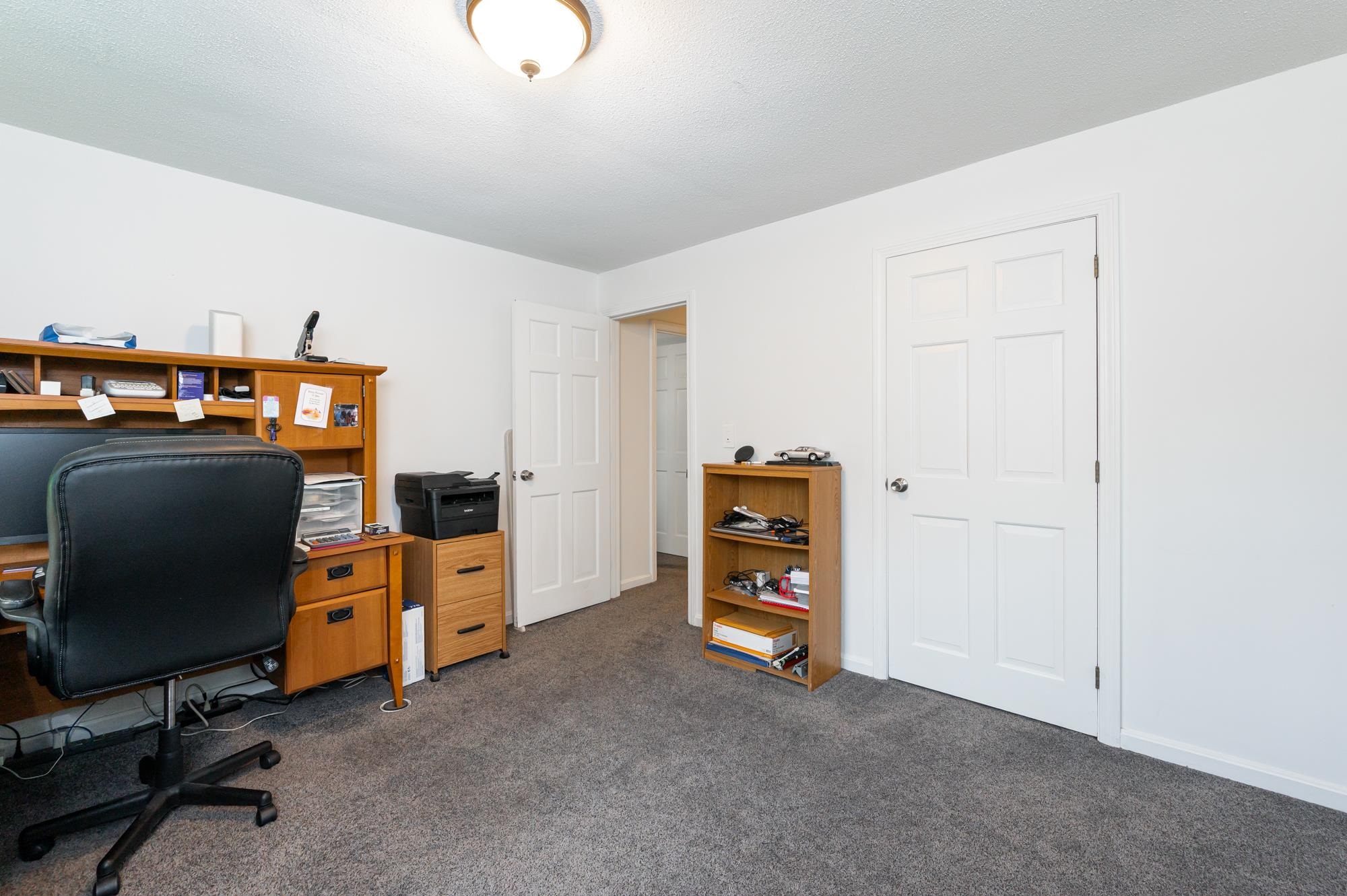 25 Tiger Tail Circle Unit: R