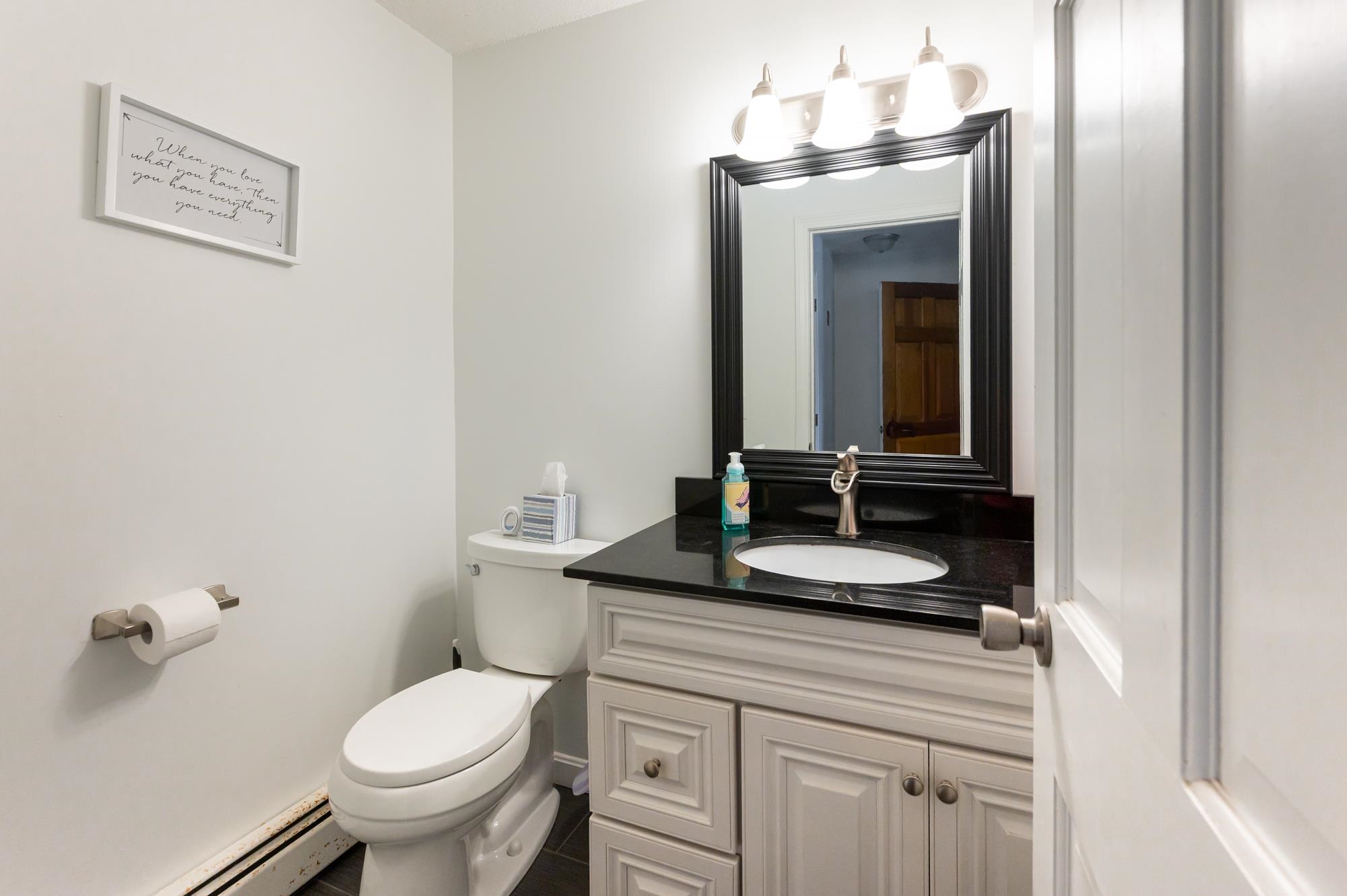 25 Tiger Tail Circle Unit: R