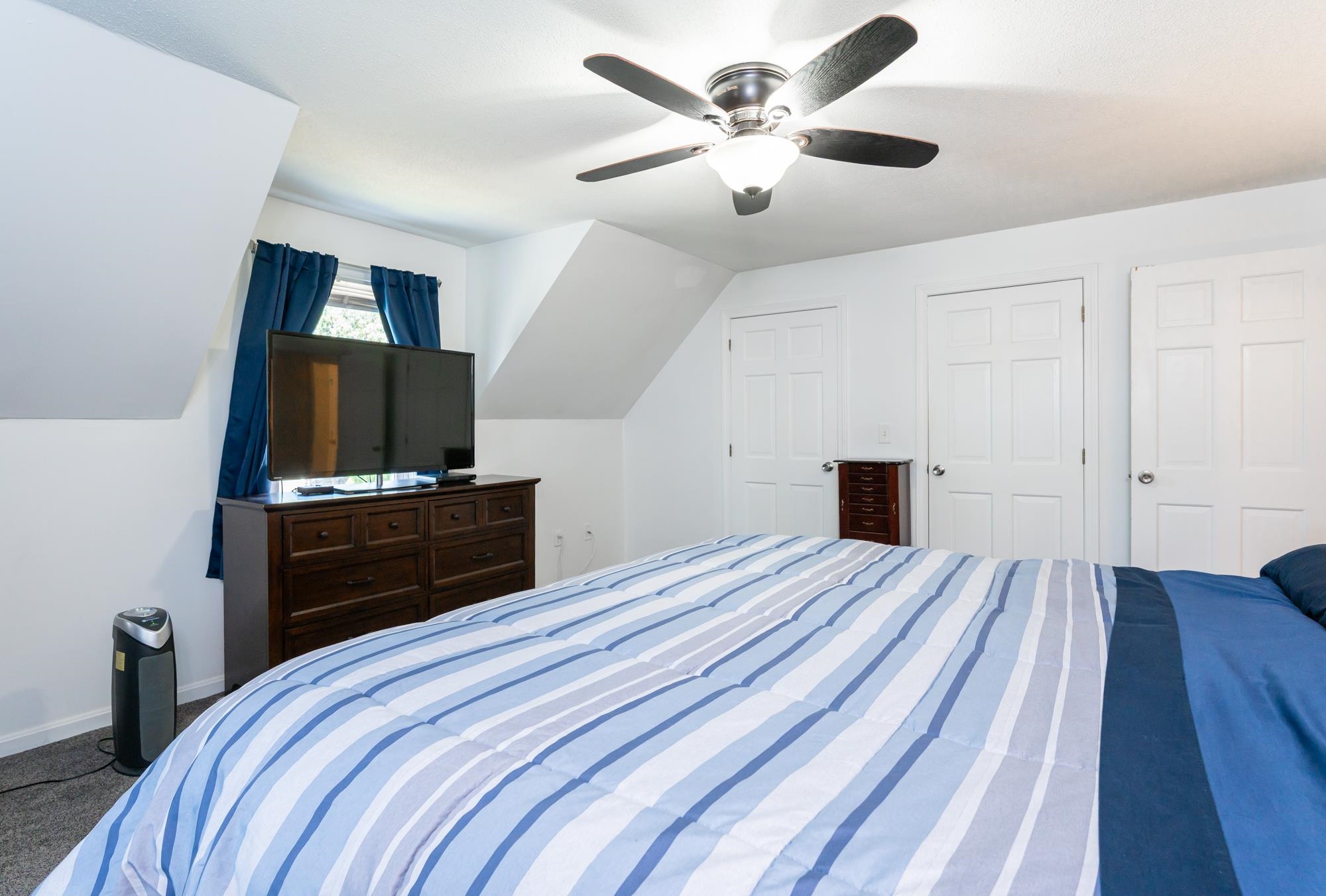 25 Tiger Tail Circle Unit: R