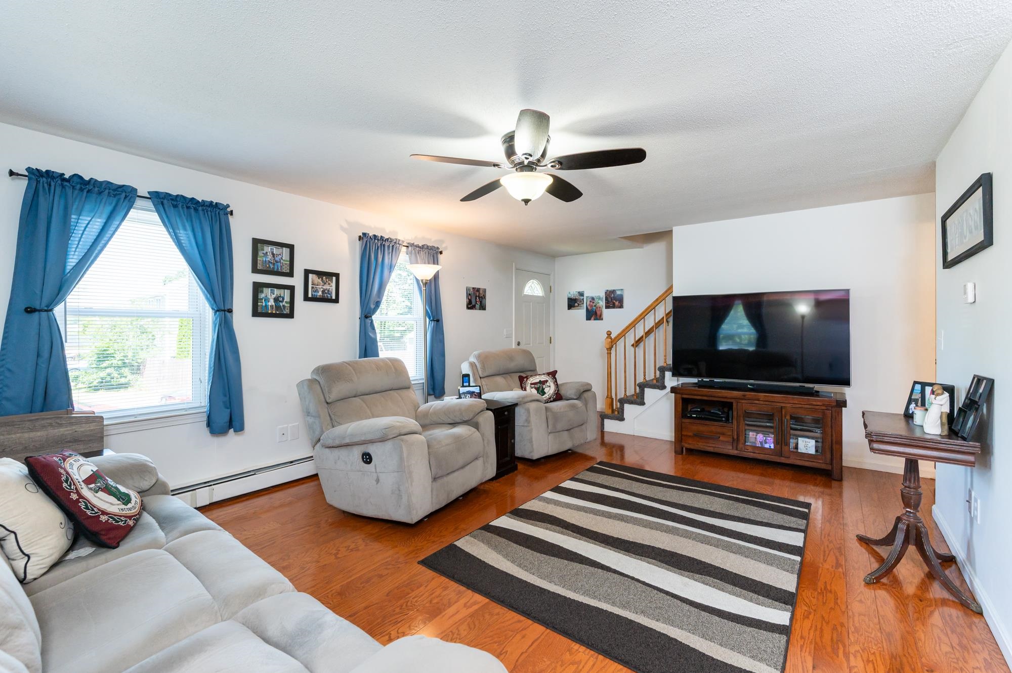 25 Tiger Tail Circle Unit: R