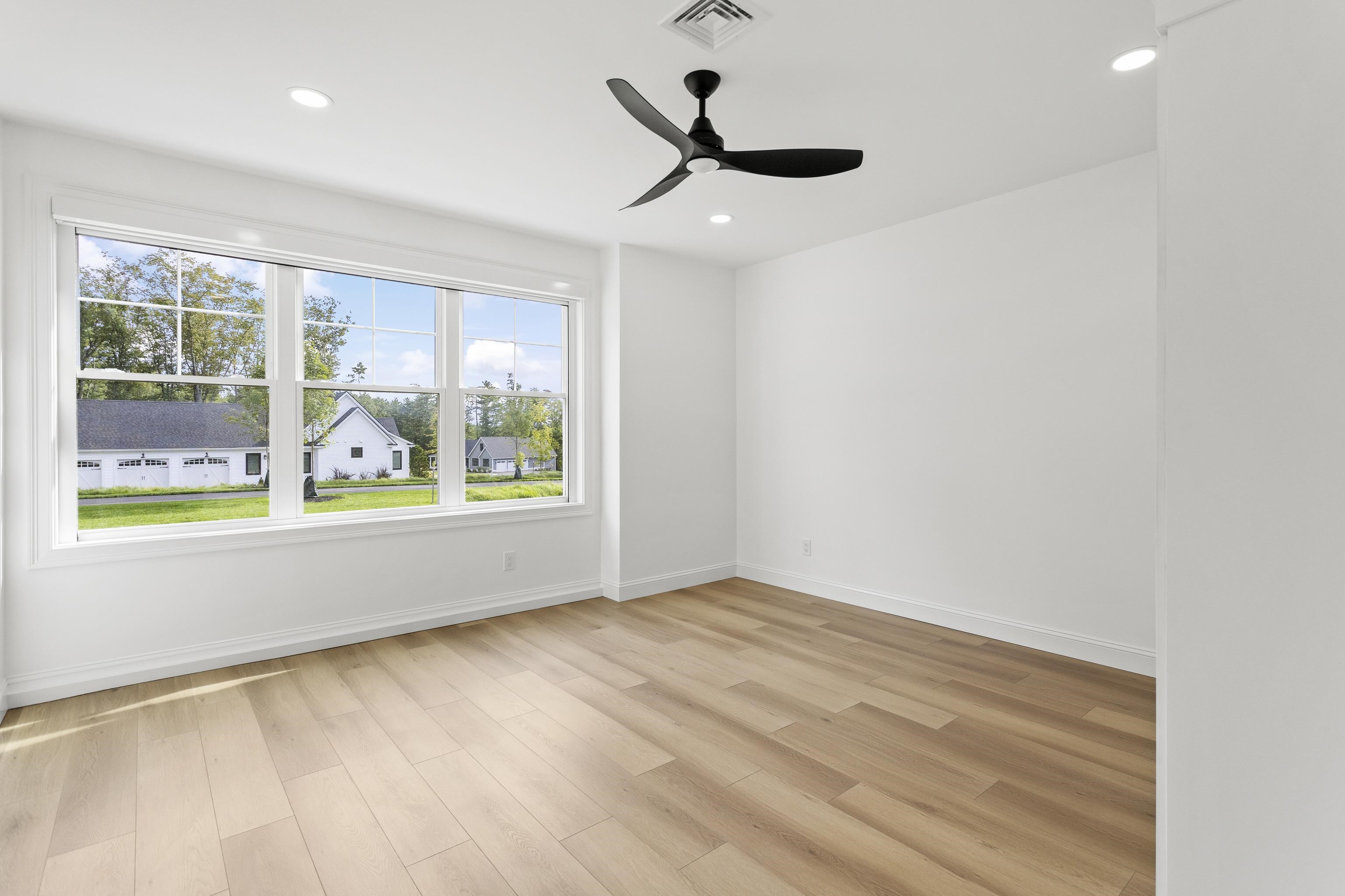10 Hobart Lane
