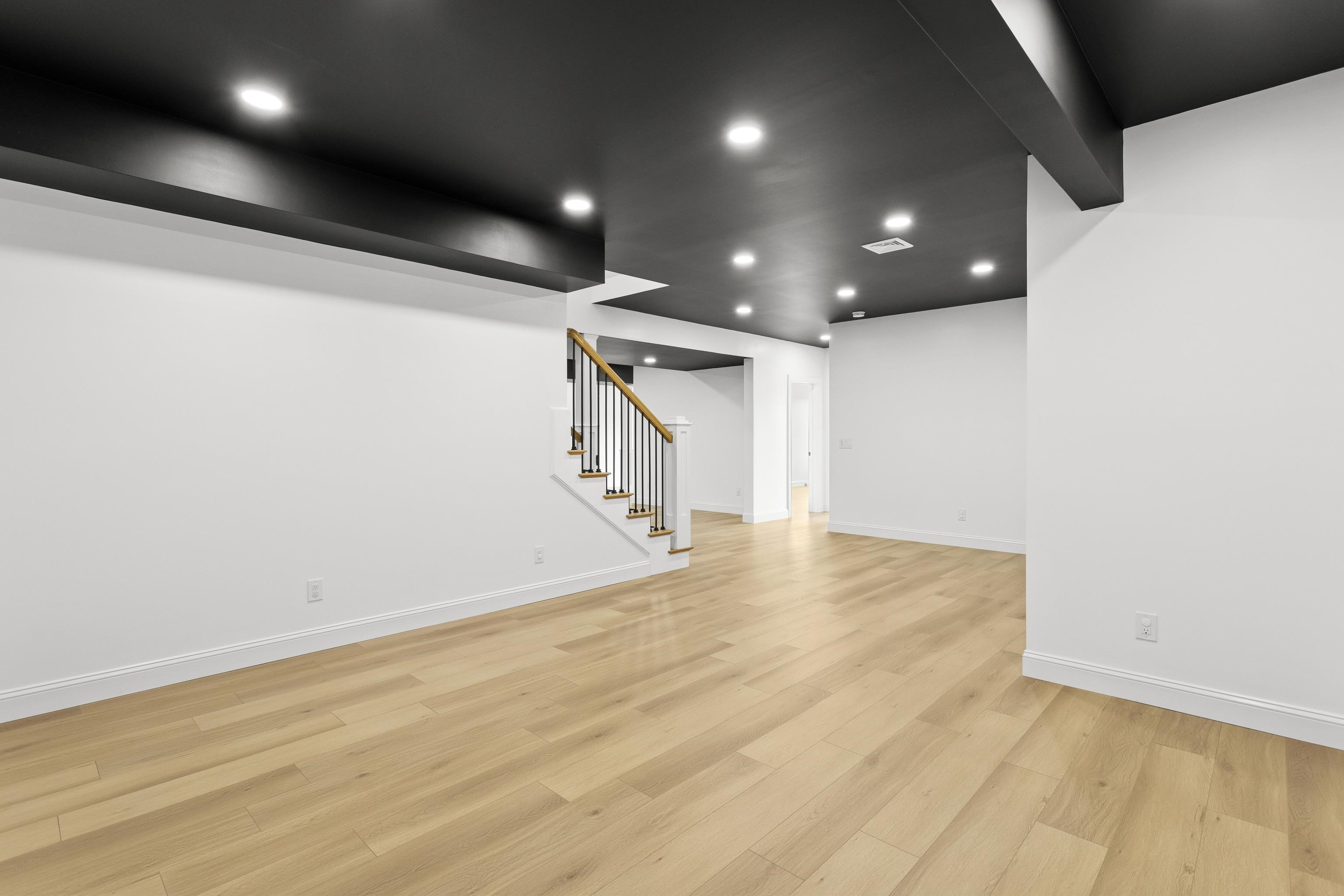 10 Hobart Lane