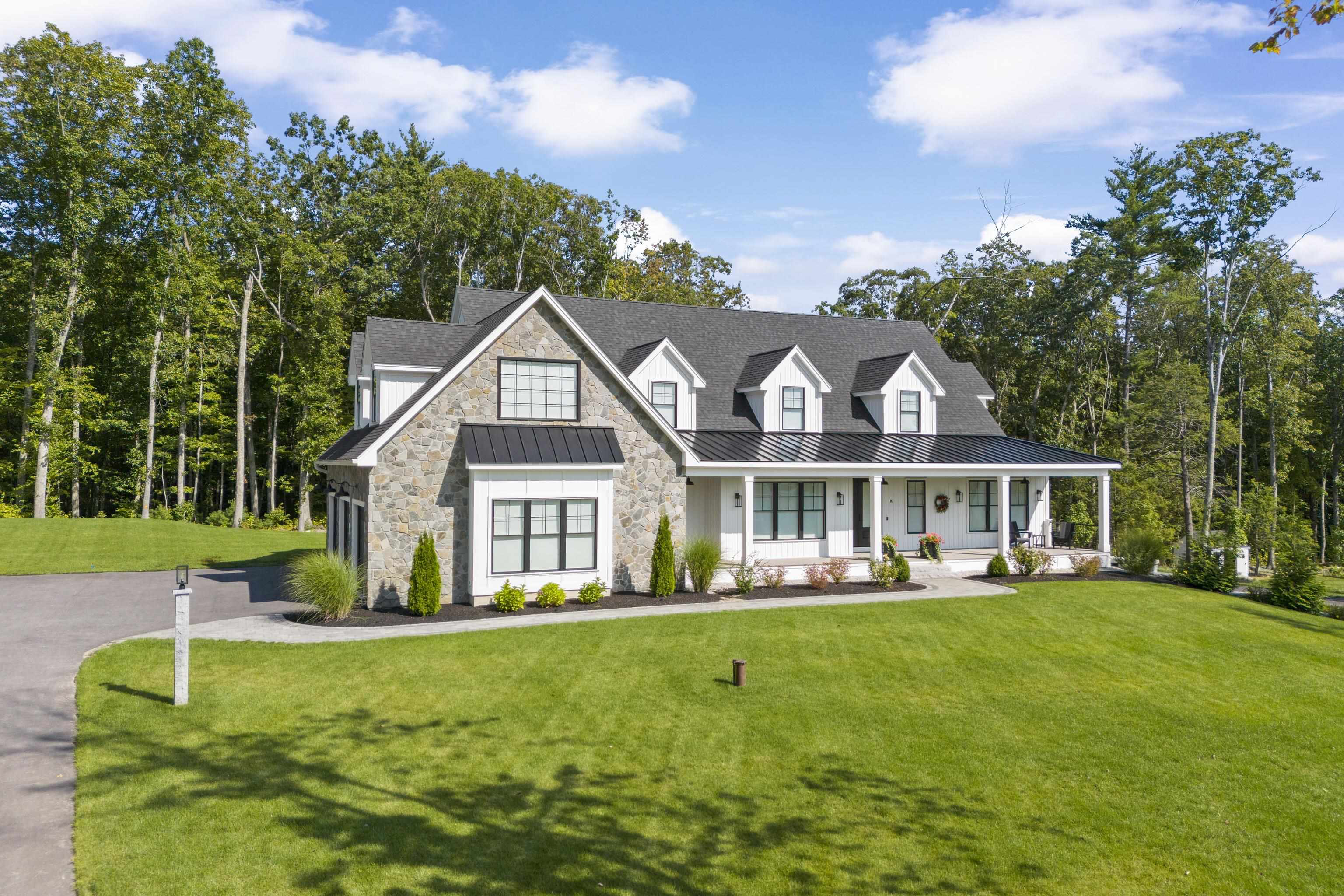 10 Hobart Lane