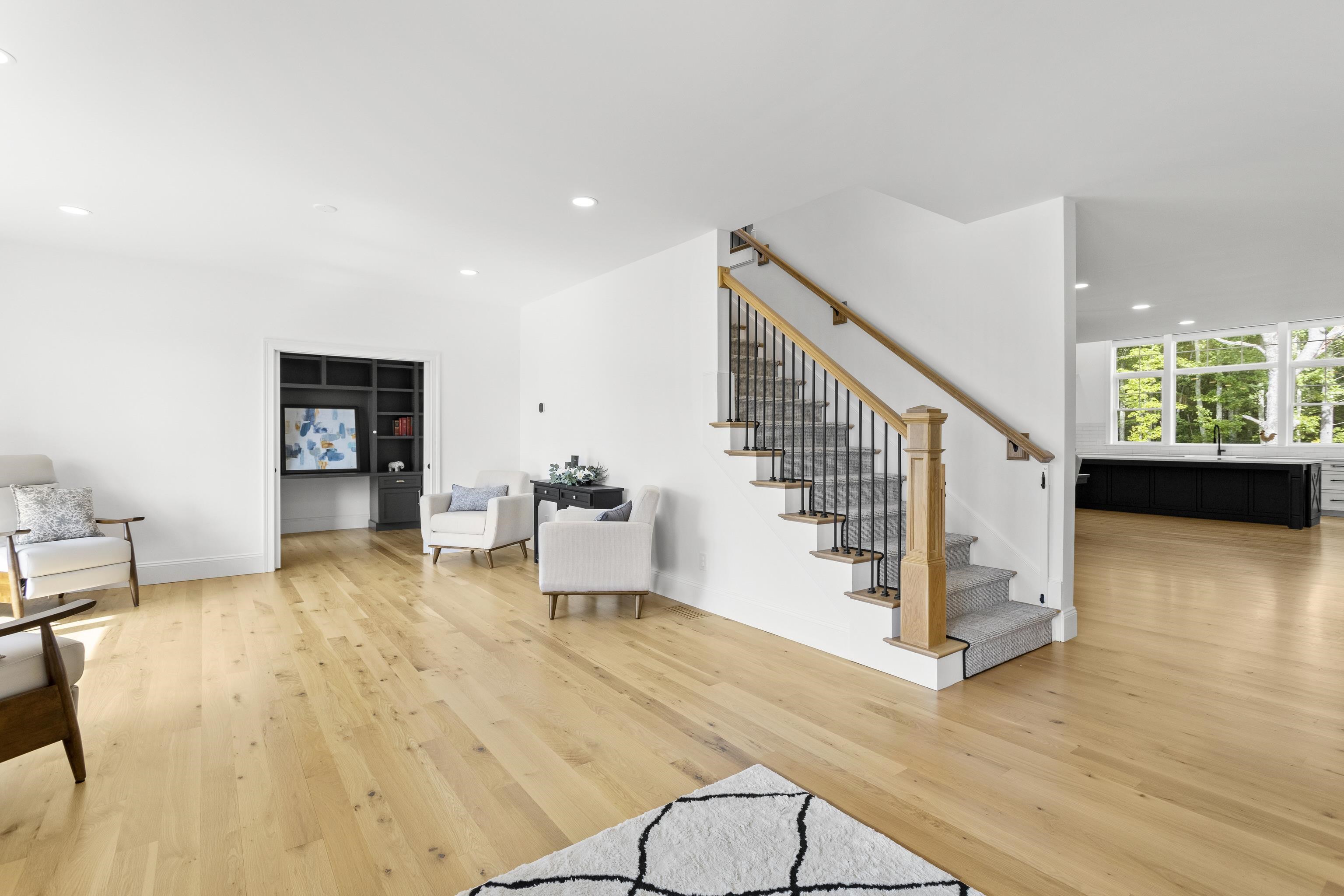 10 Hobart Lane